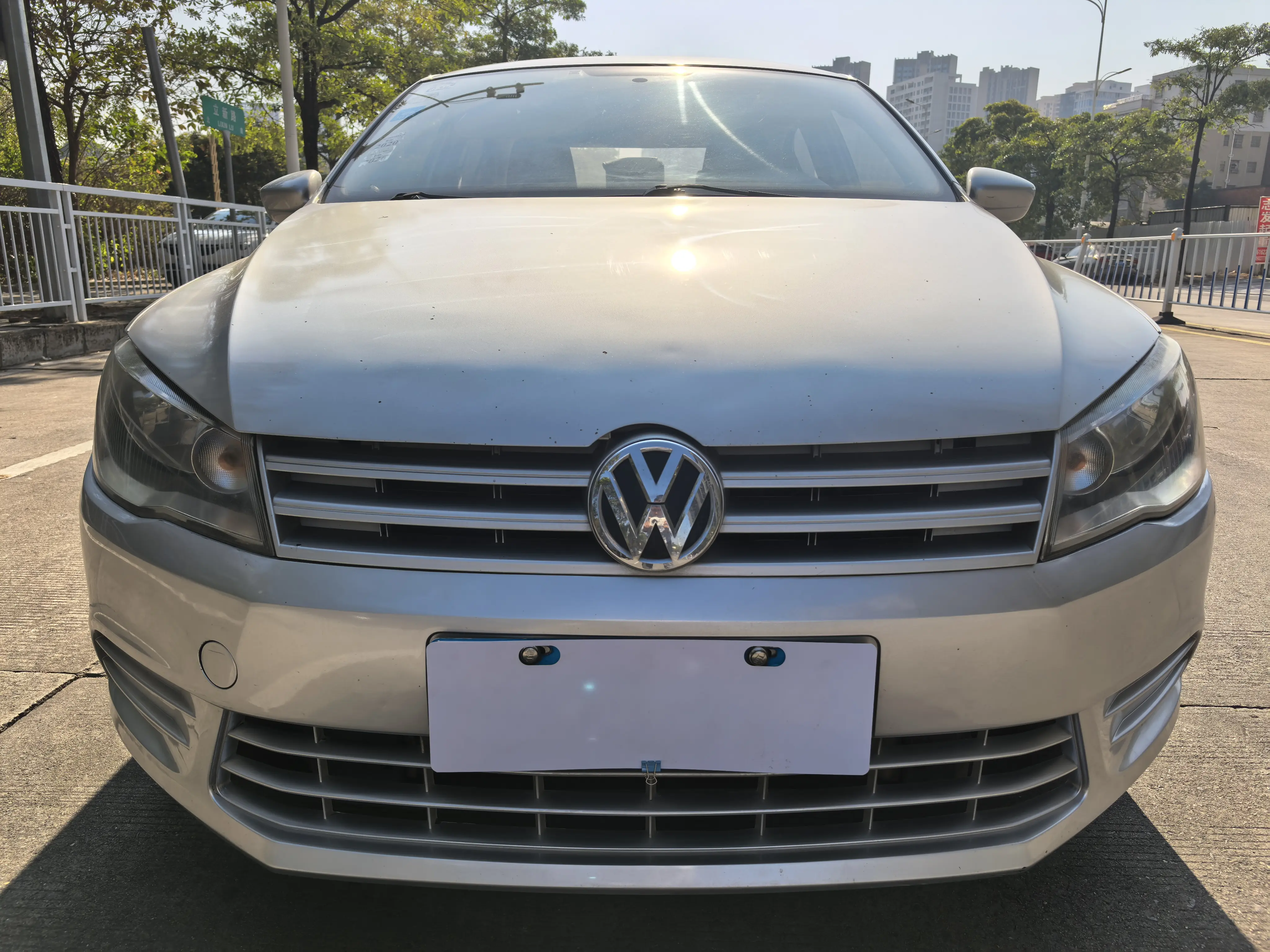 Volkswagen Jetta  из Китая