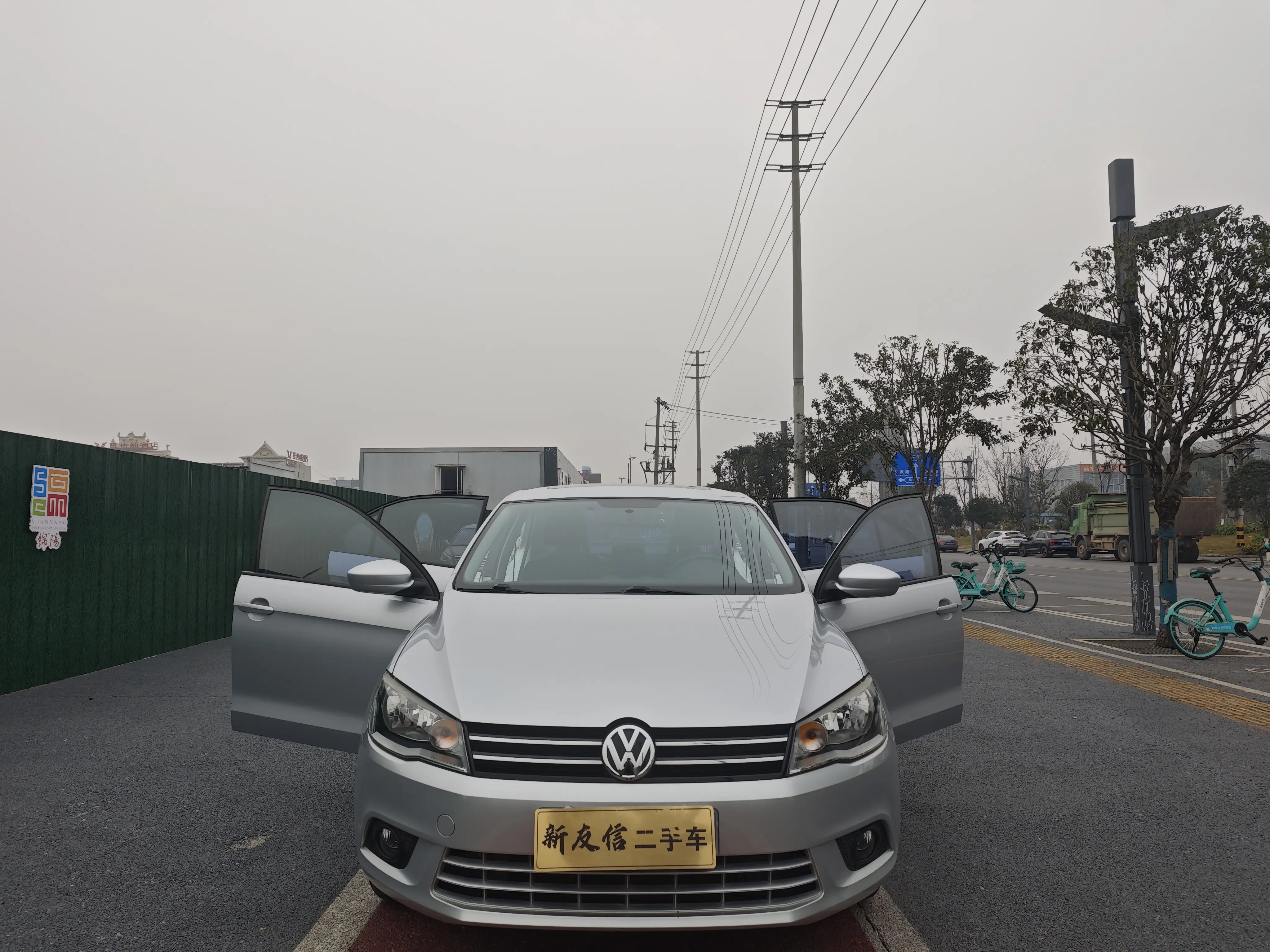 Volkswagen Jetta  из Китая