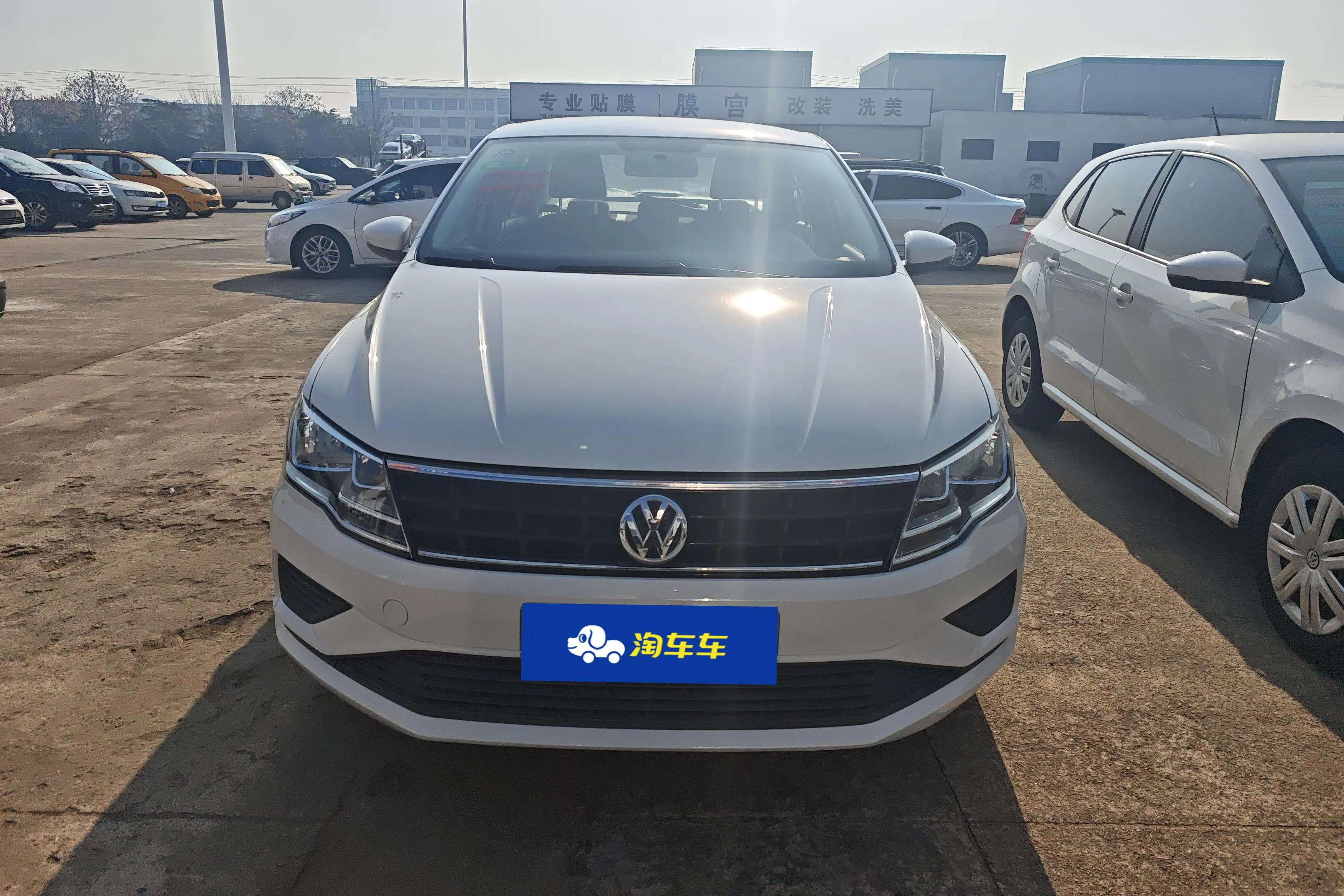 Volkswagen Jetta  из Китая