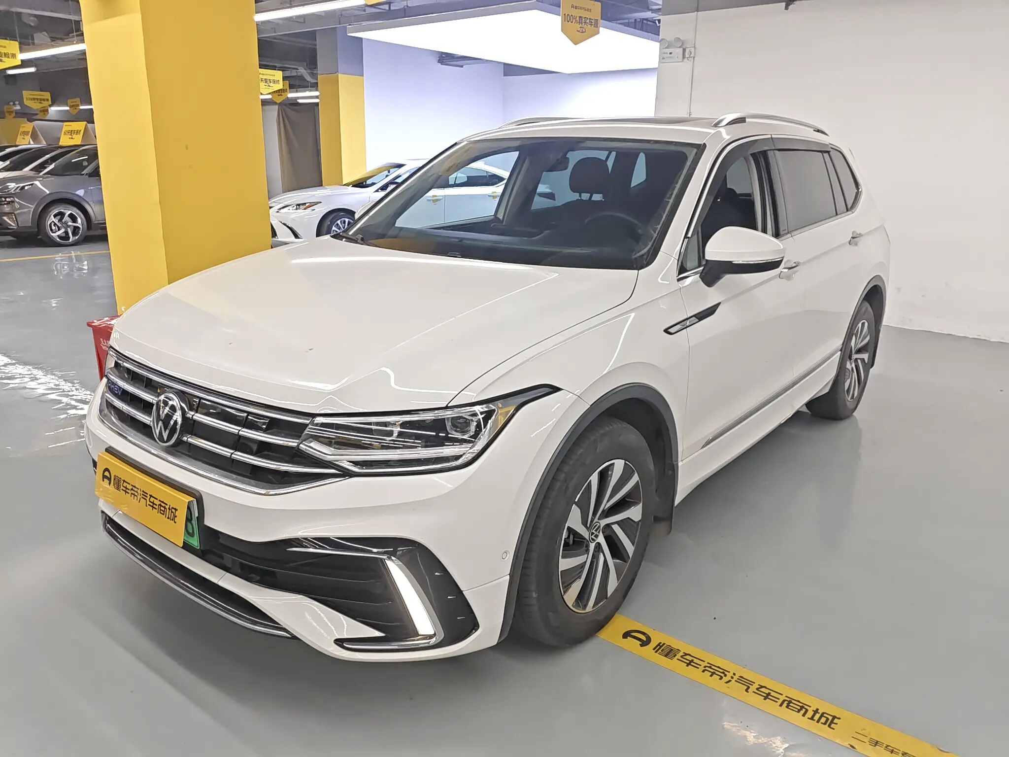 Volkswagen Tiguan L PHEV  из Китая
