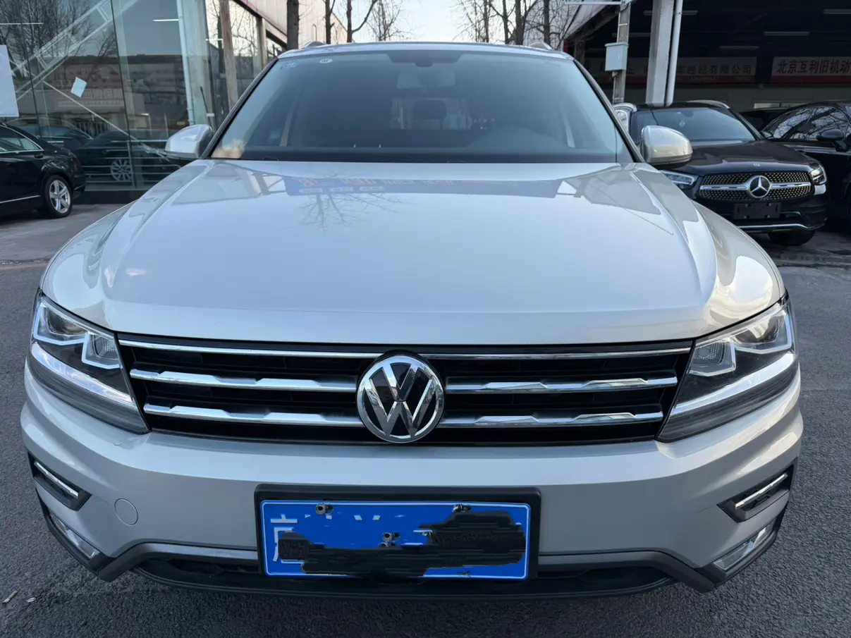Volkswagen Tiguan L  из Китая