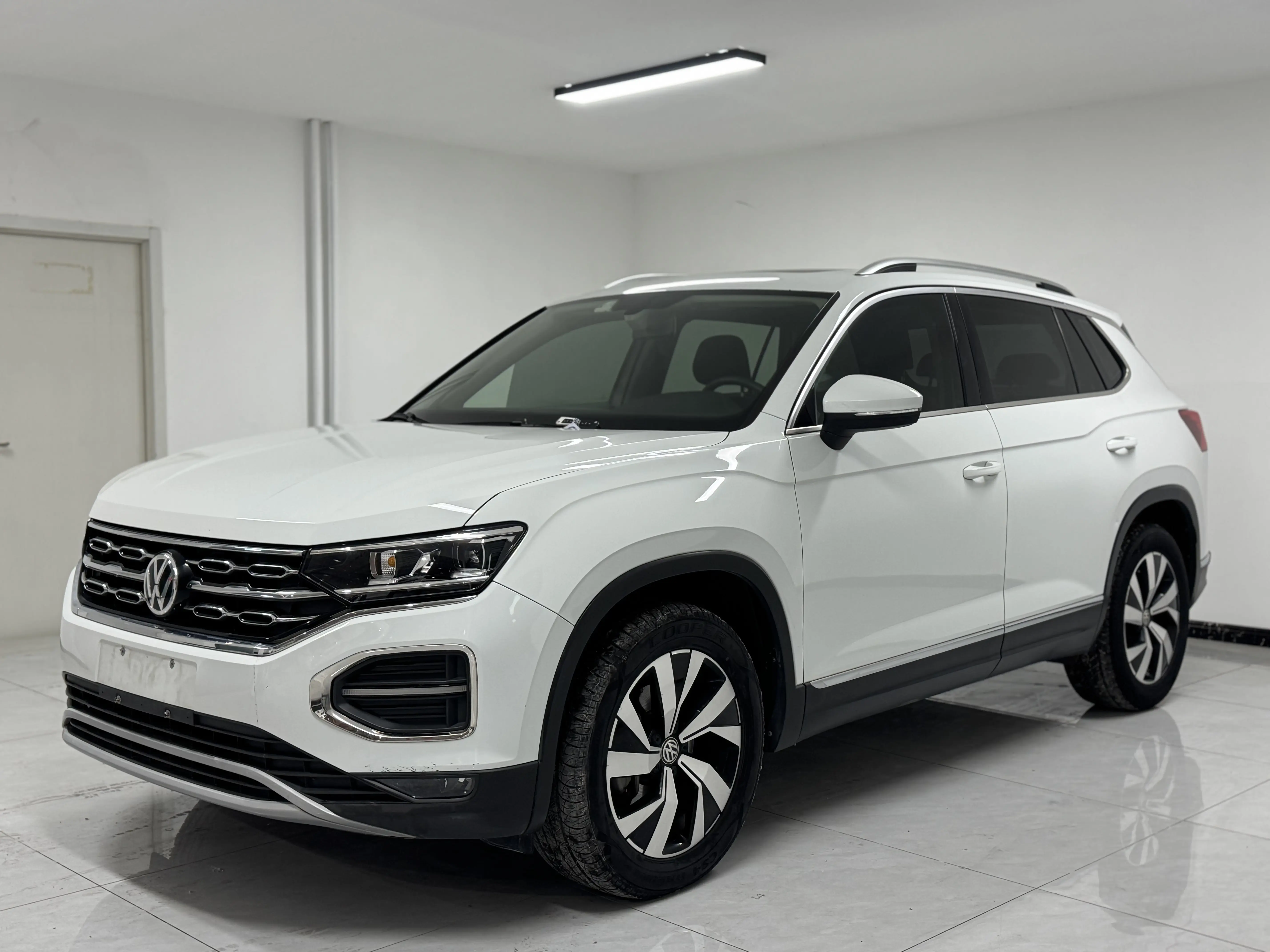 Volkswagen Tayron  из Китая