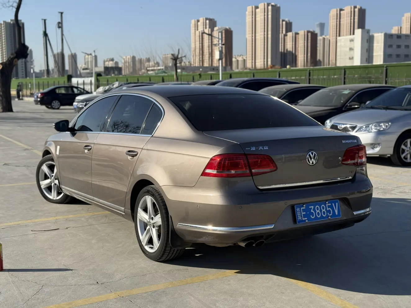 Volkswagen Magotan  из Китая