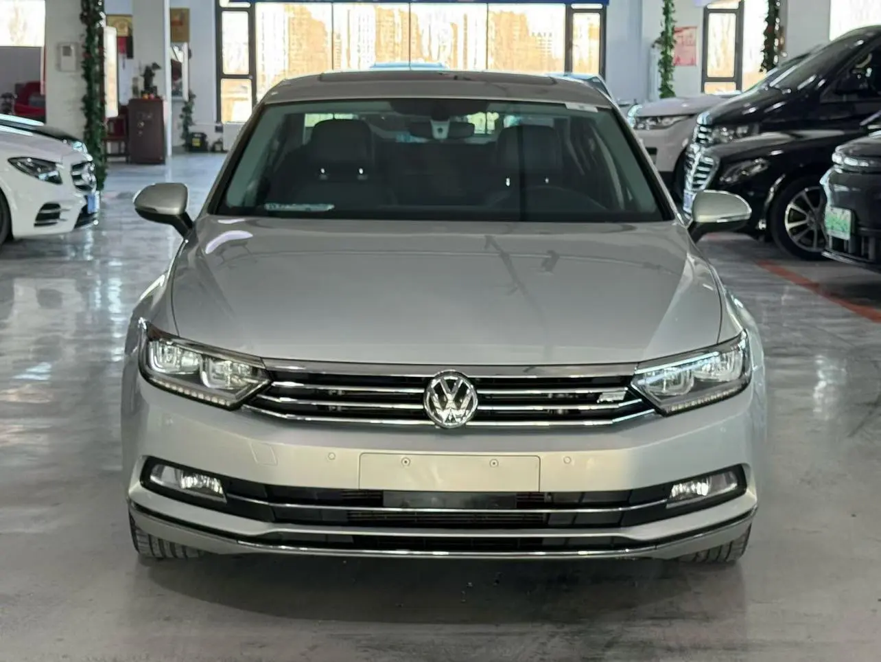 Volkswagen Magotan  из Китая