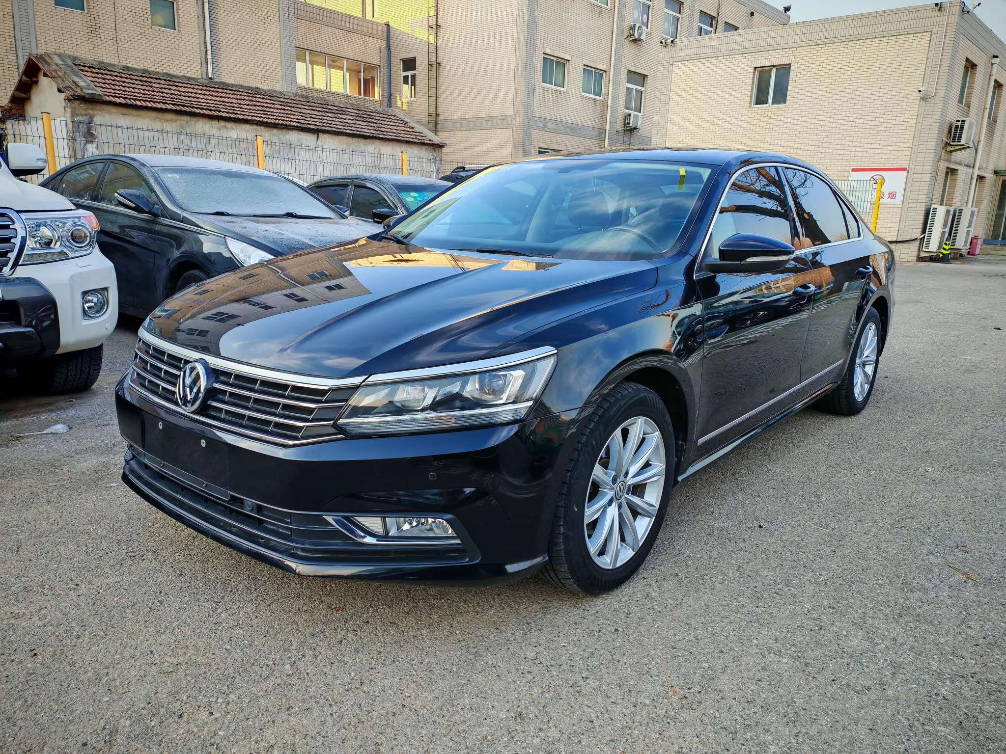 Volkswagen Passat  из Китая