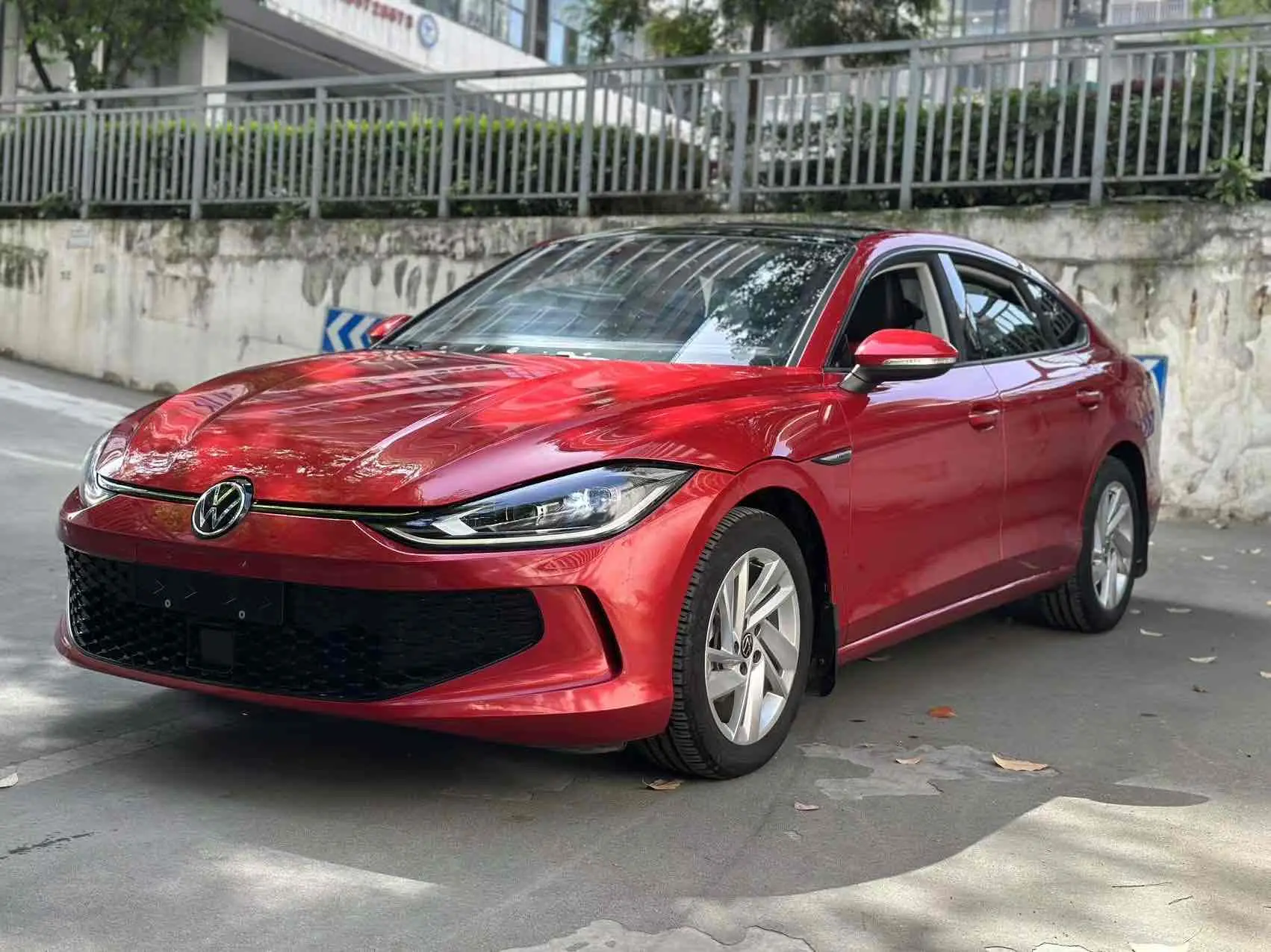 Volkswagen Lamando (Lingdu)  из Китая