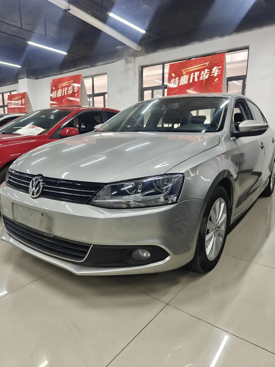 Volkswagen Sagitar  из Китая