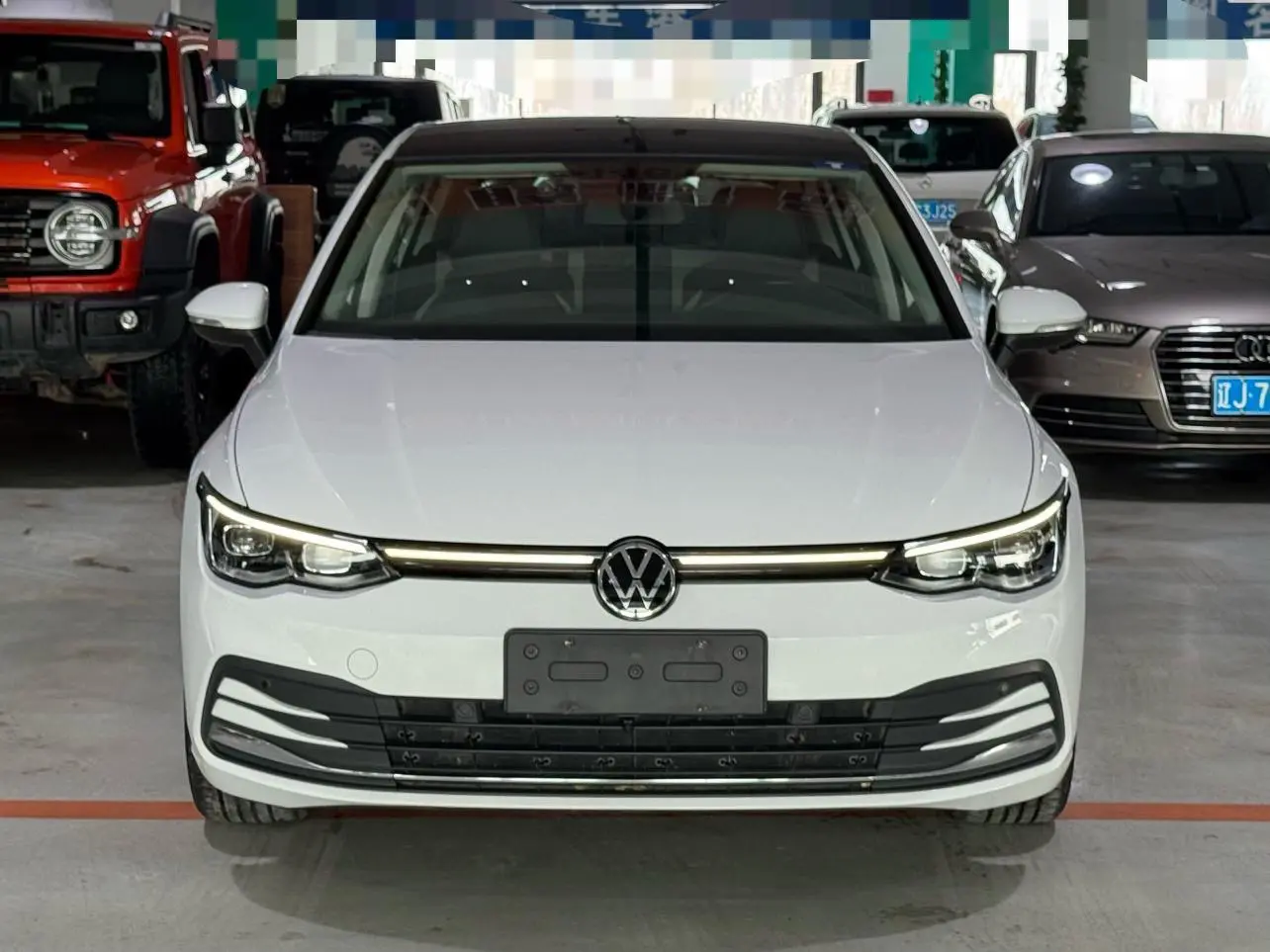 Volkswagen Golf  из Китая