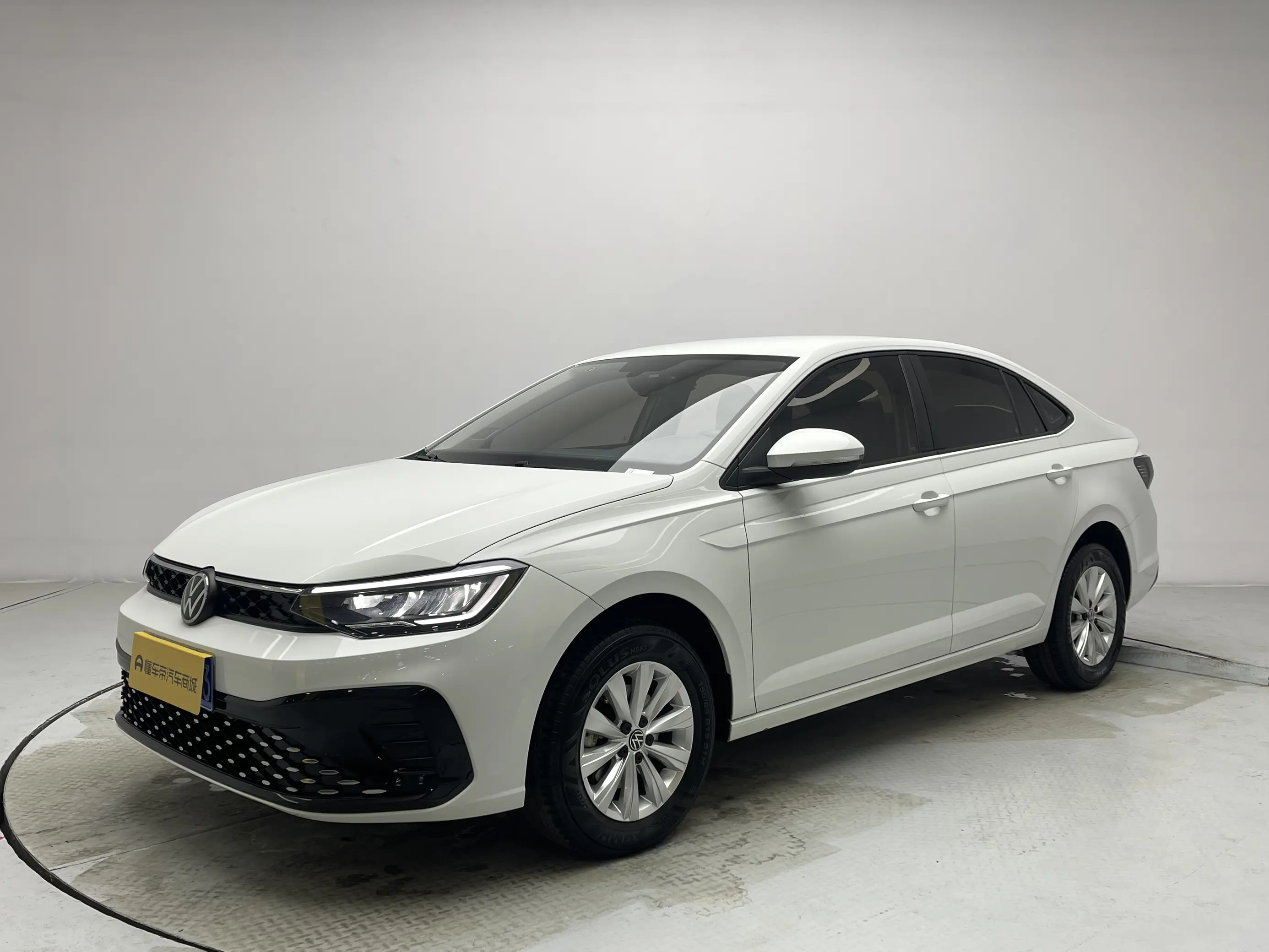 Volkswagen Lavida  из Китая