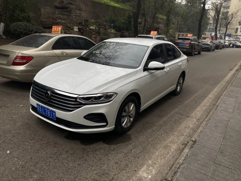 Volkswagen Lavida  из Китая