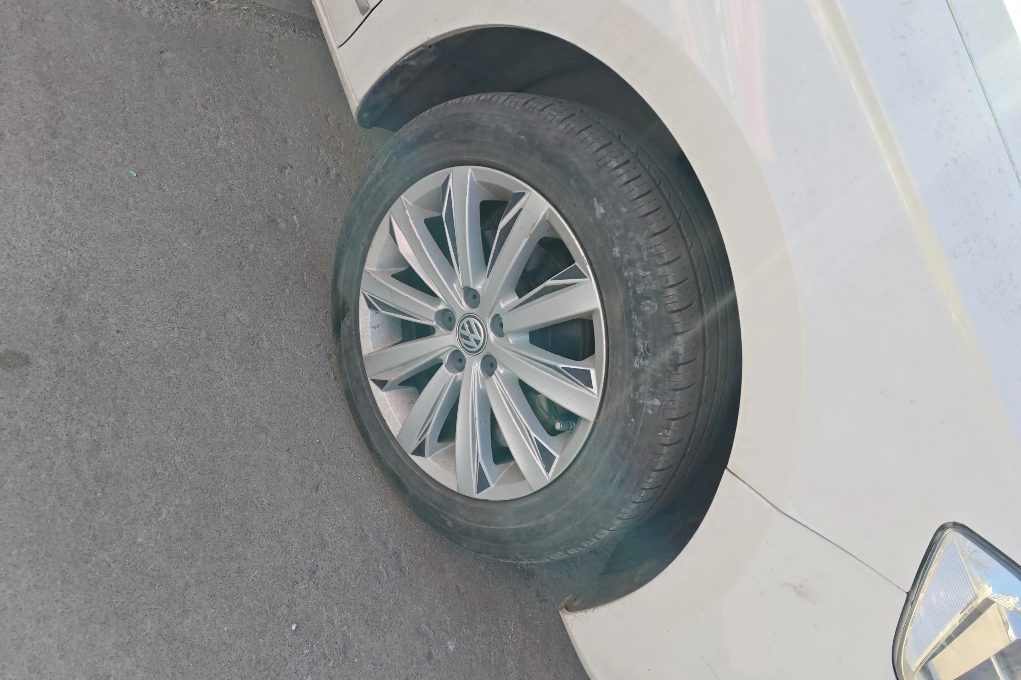 Volkswagen Bora  из Китая