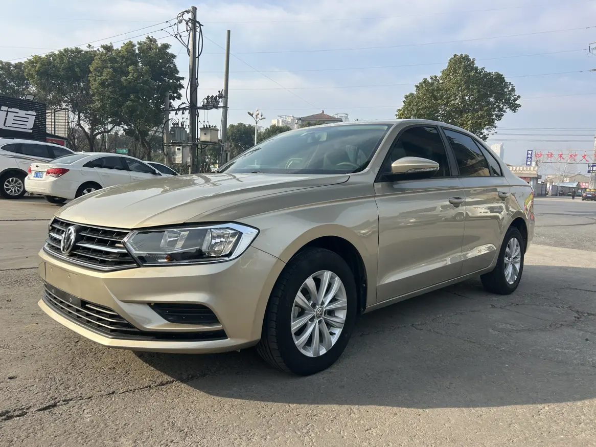 Volkswagen Bora  из Китая