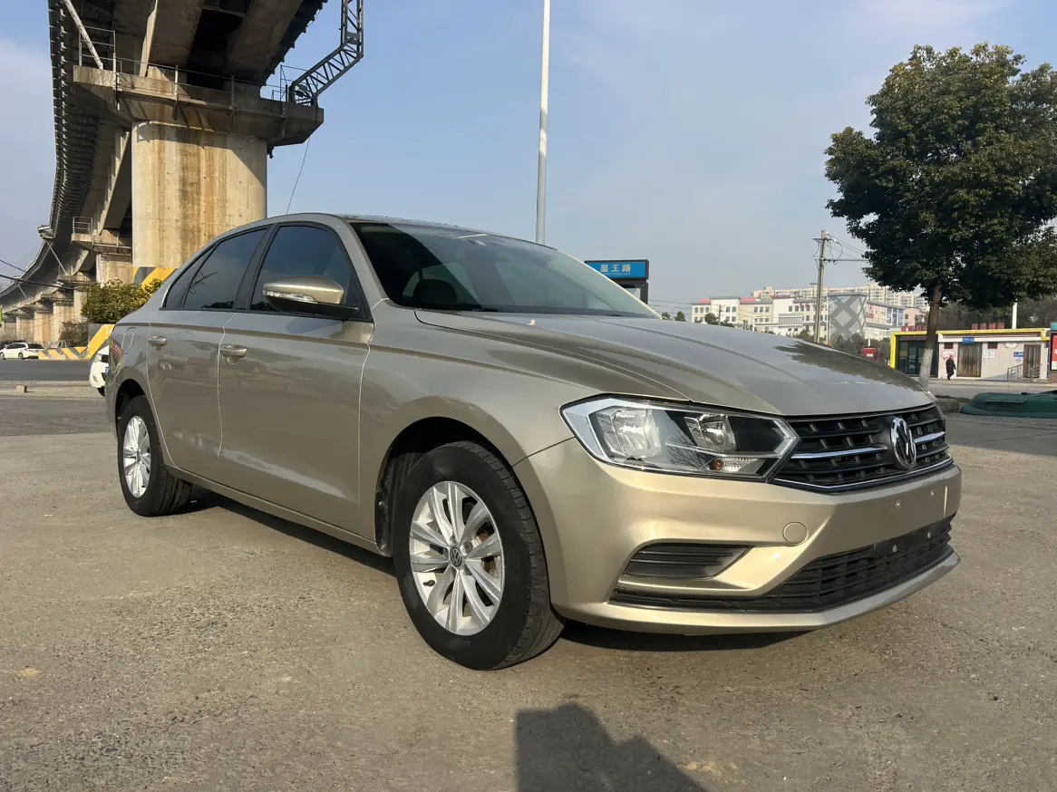 Volkswagen Bora  из Китая