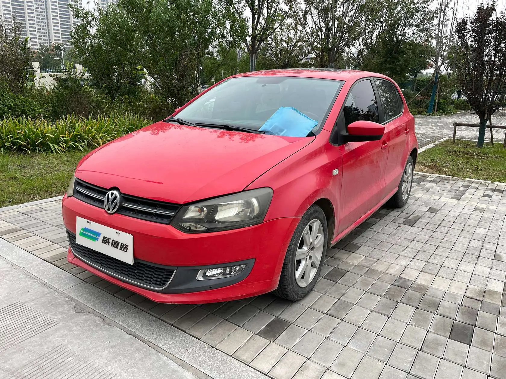 Volkswagen Polo  из Китая