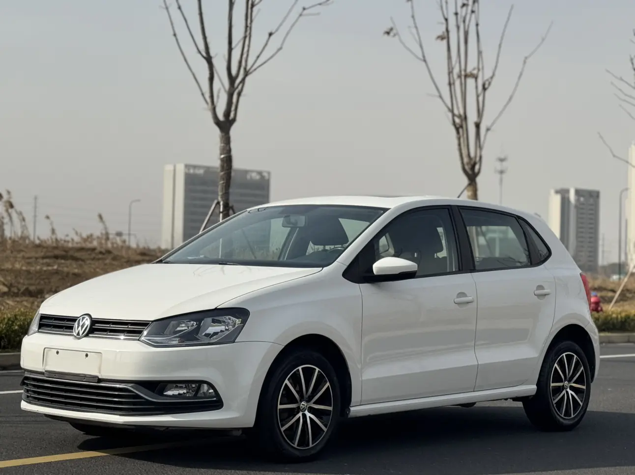 Volkswagen Polo  из Китая