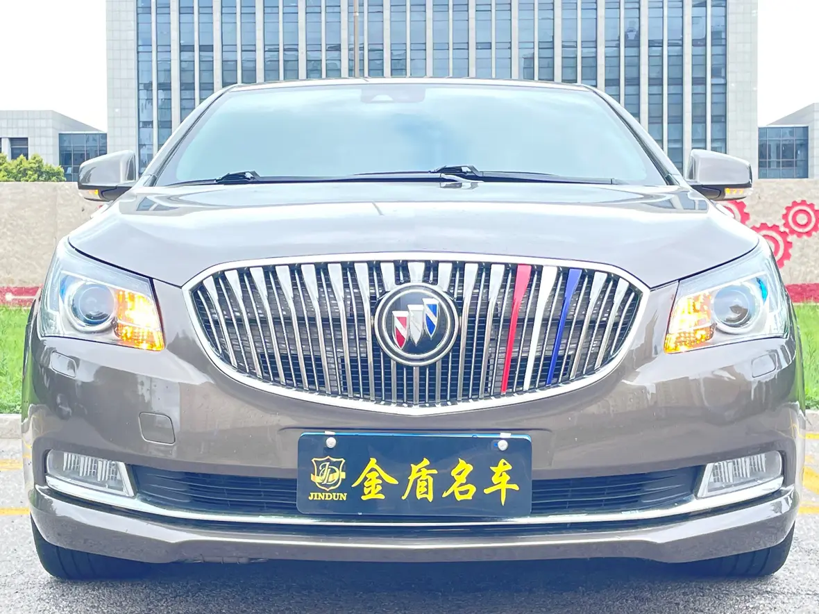 Buick LaCrosse  из Китая