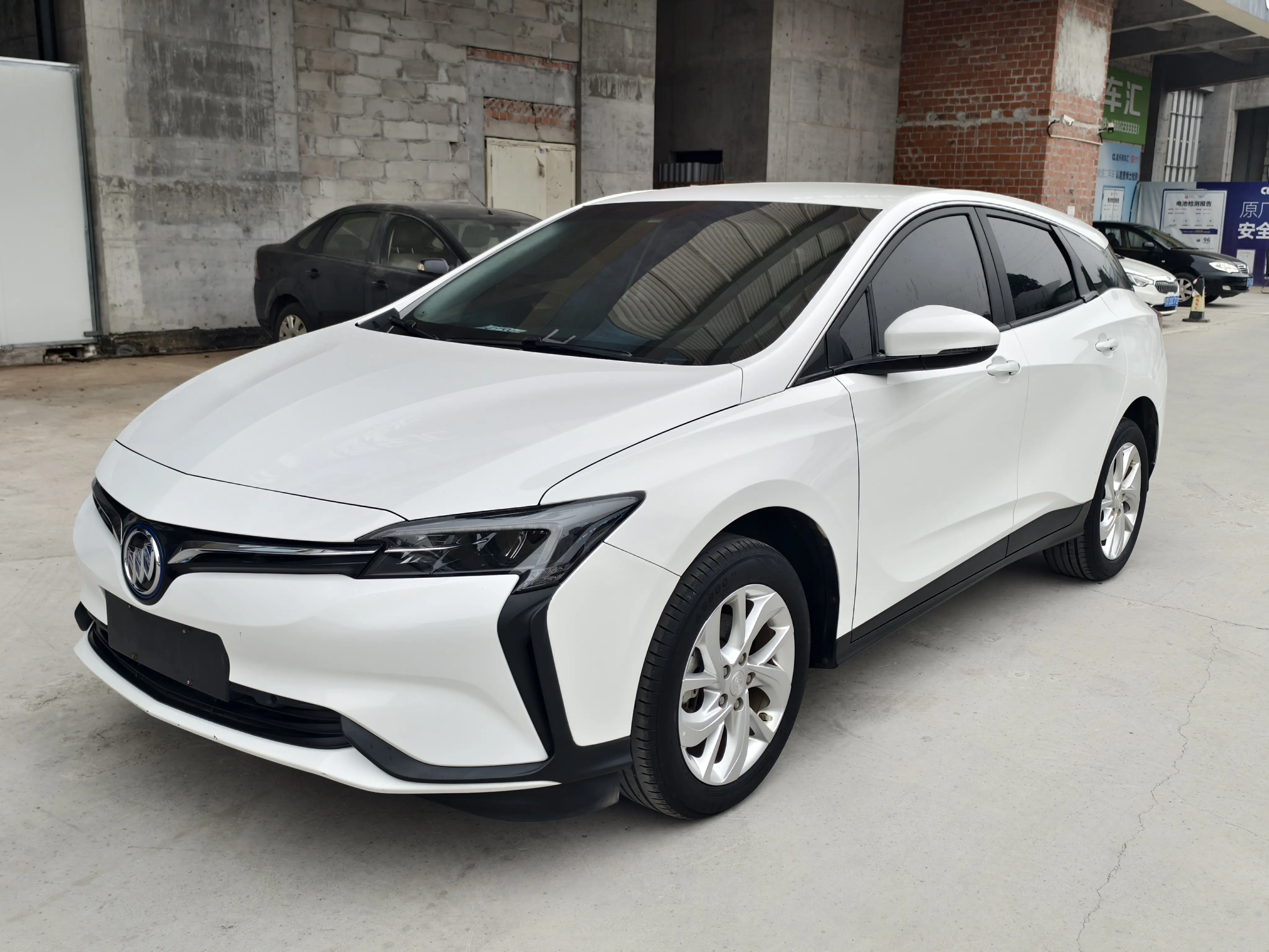 Buick Micro blue 6  из Китая