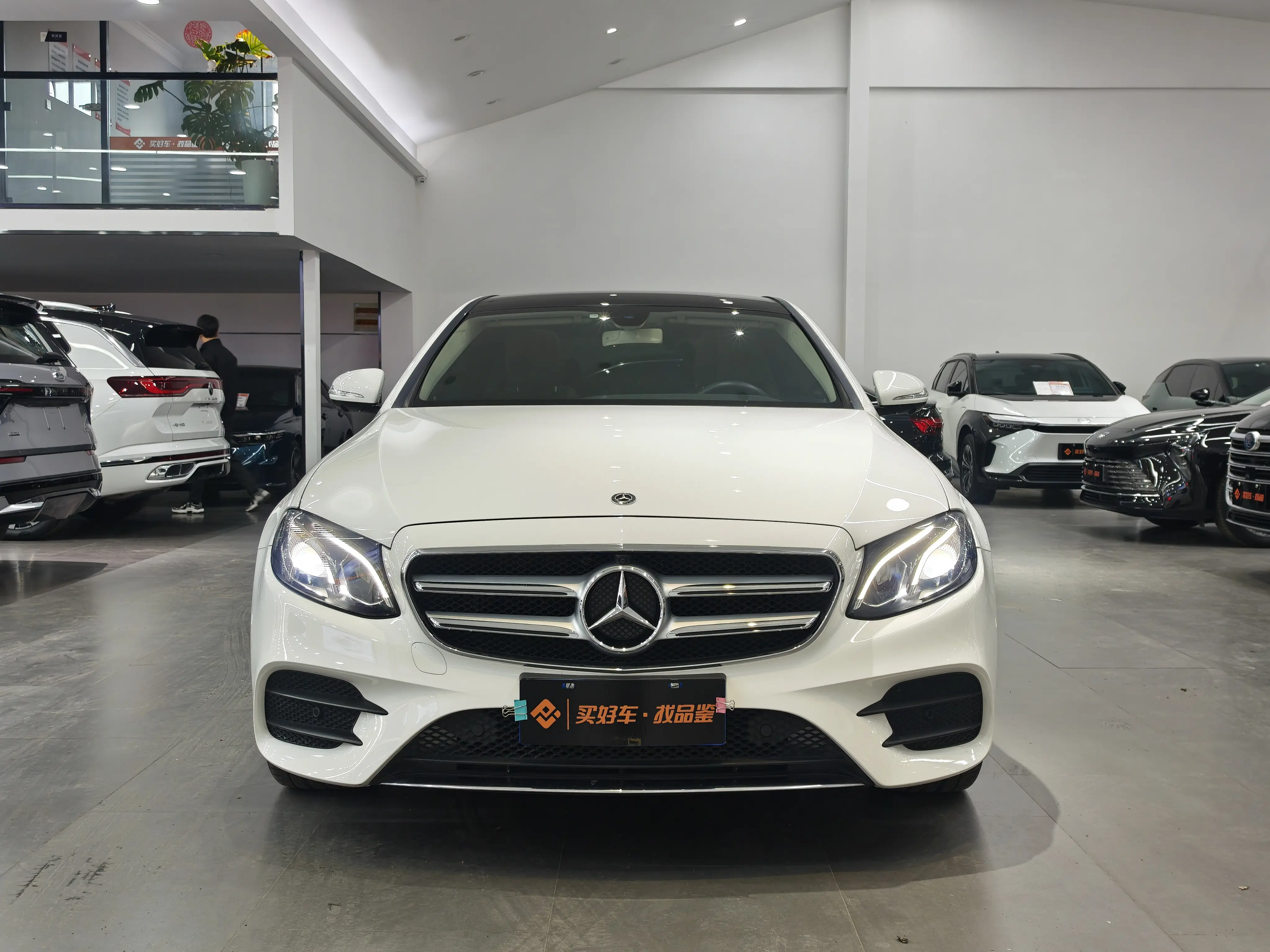 Mercedes-Benz E-Class  из Китая