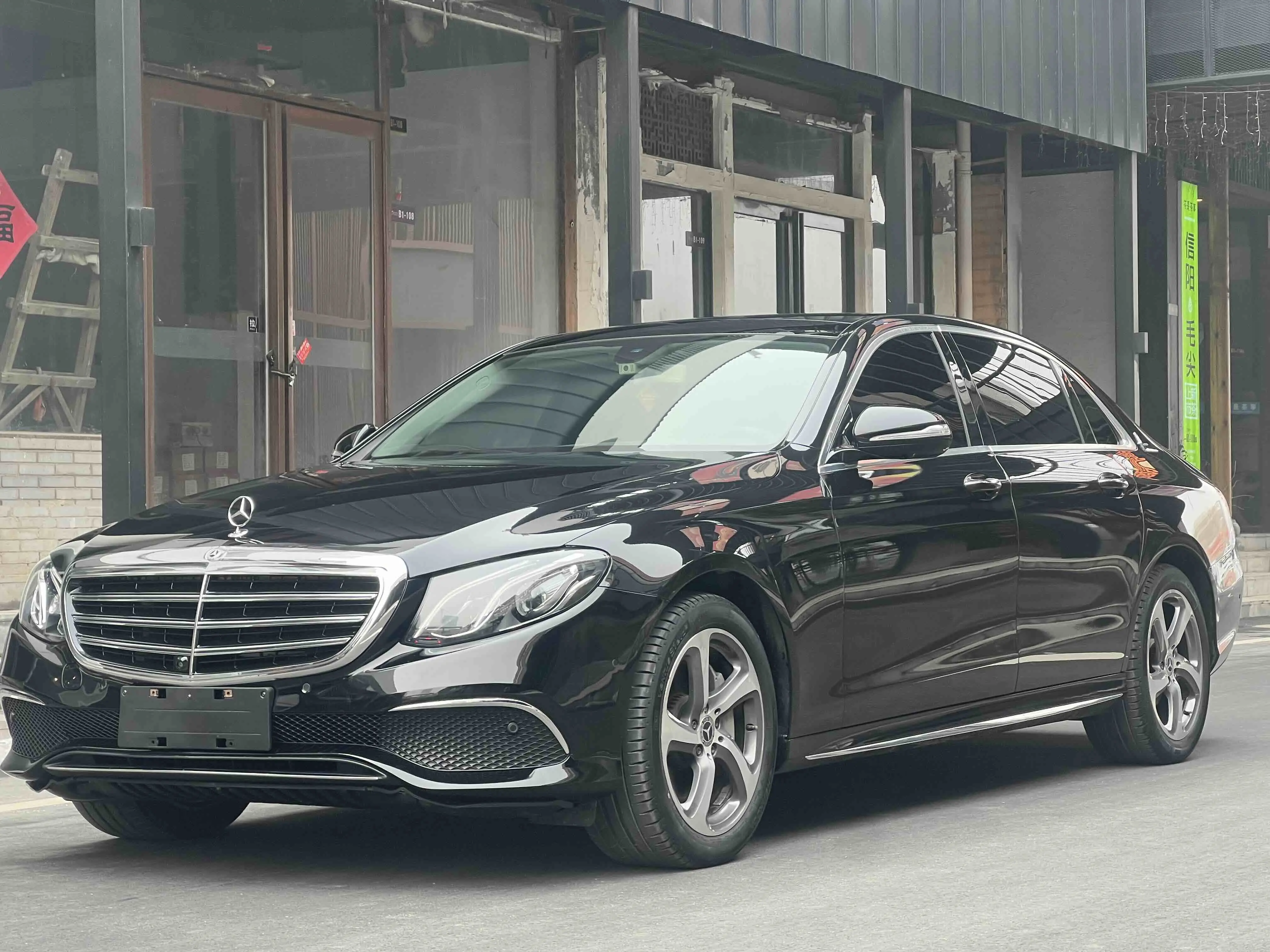 Mercedes-Benz E-Class  из Китая