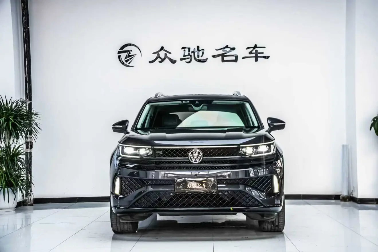 Volkswagen Patrol  из Китая