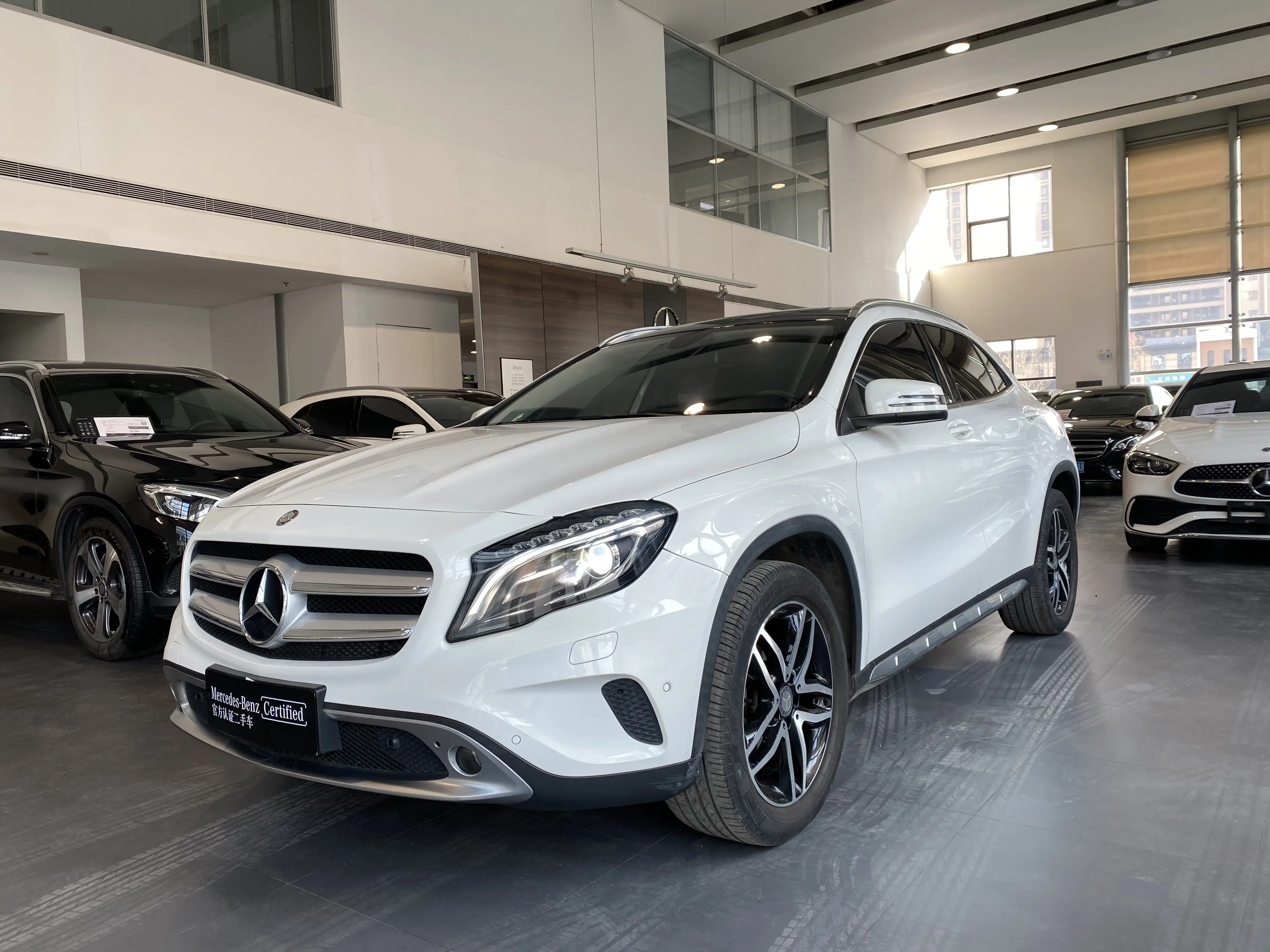 Mercedes-Benz GLA  из Китая