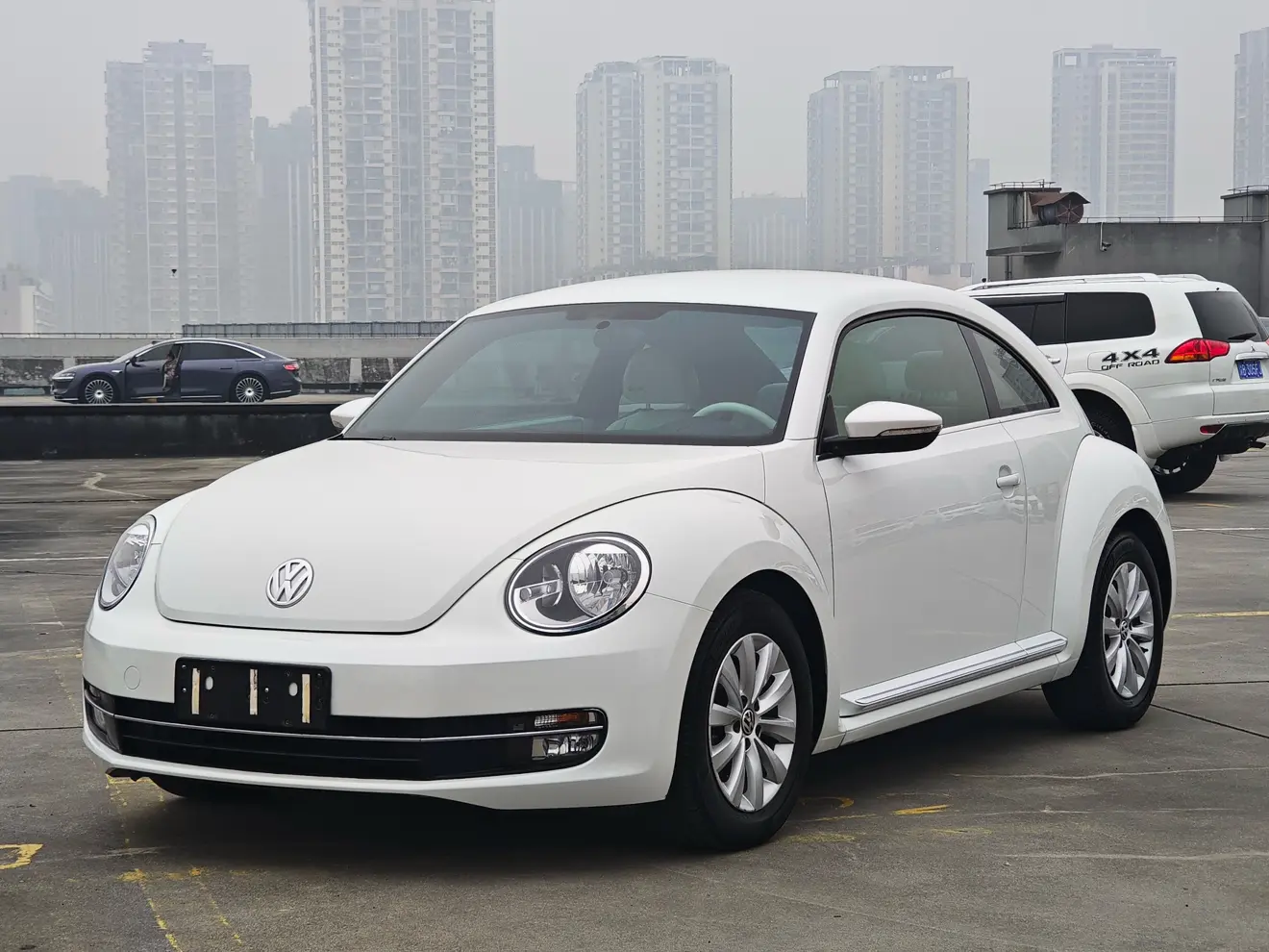 Volkswagen Beetle  из Китая