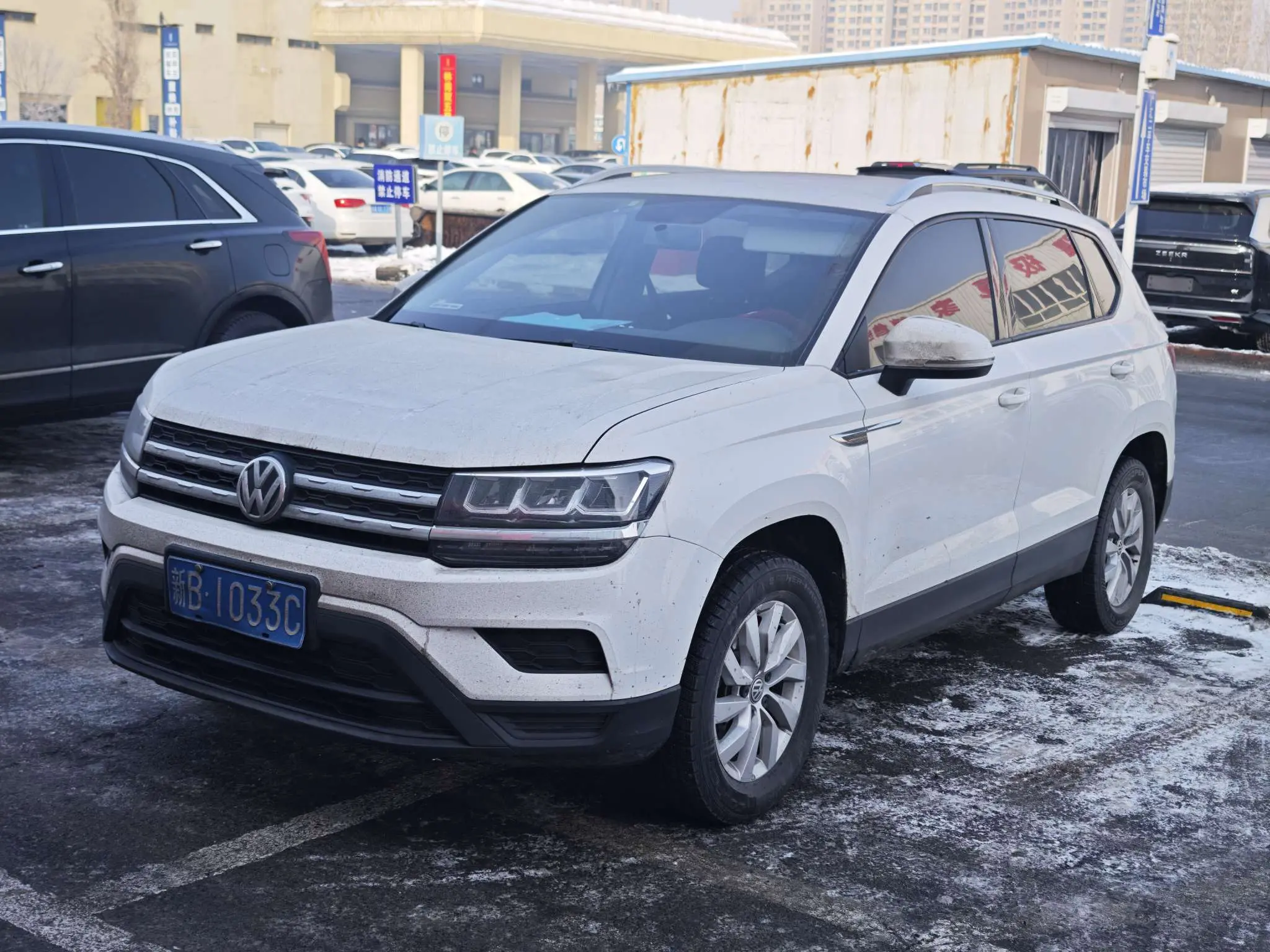 Volkswagen Tharu  из Китая