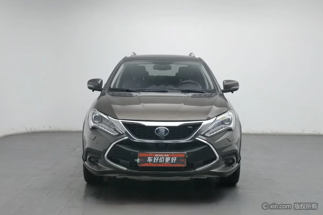 BYD Tang DM  из Китая