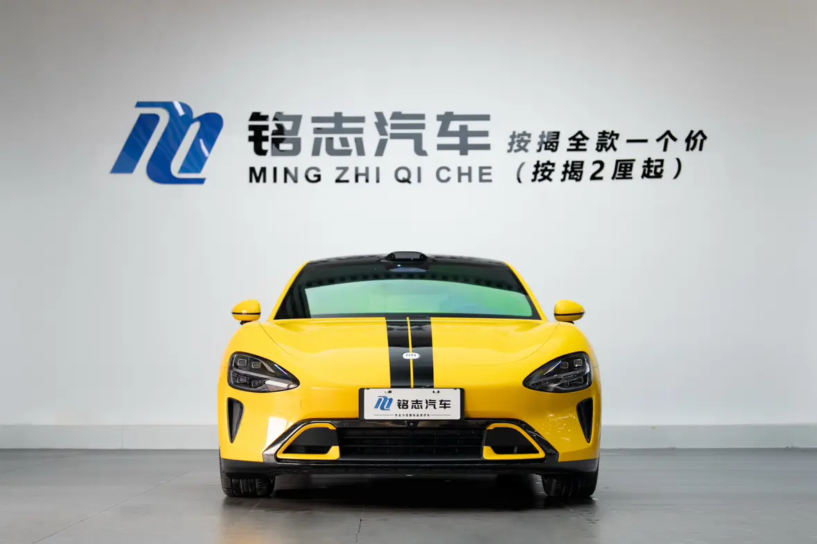 Xiaomi car Xiaomi SU7  из Китая