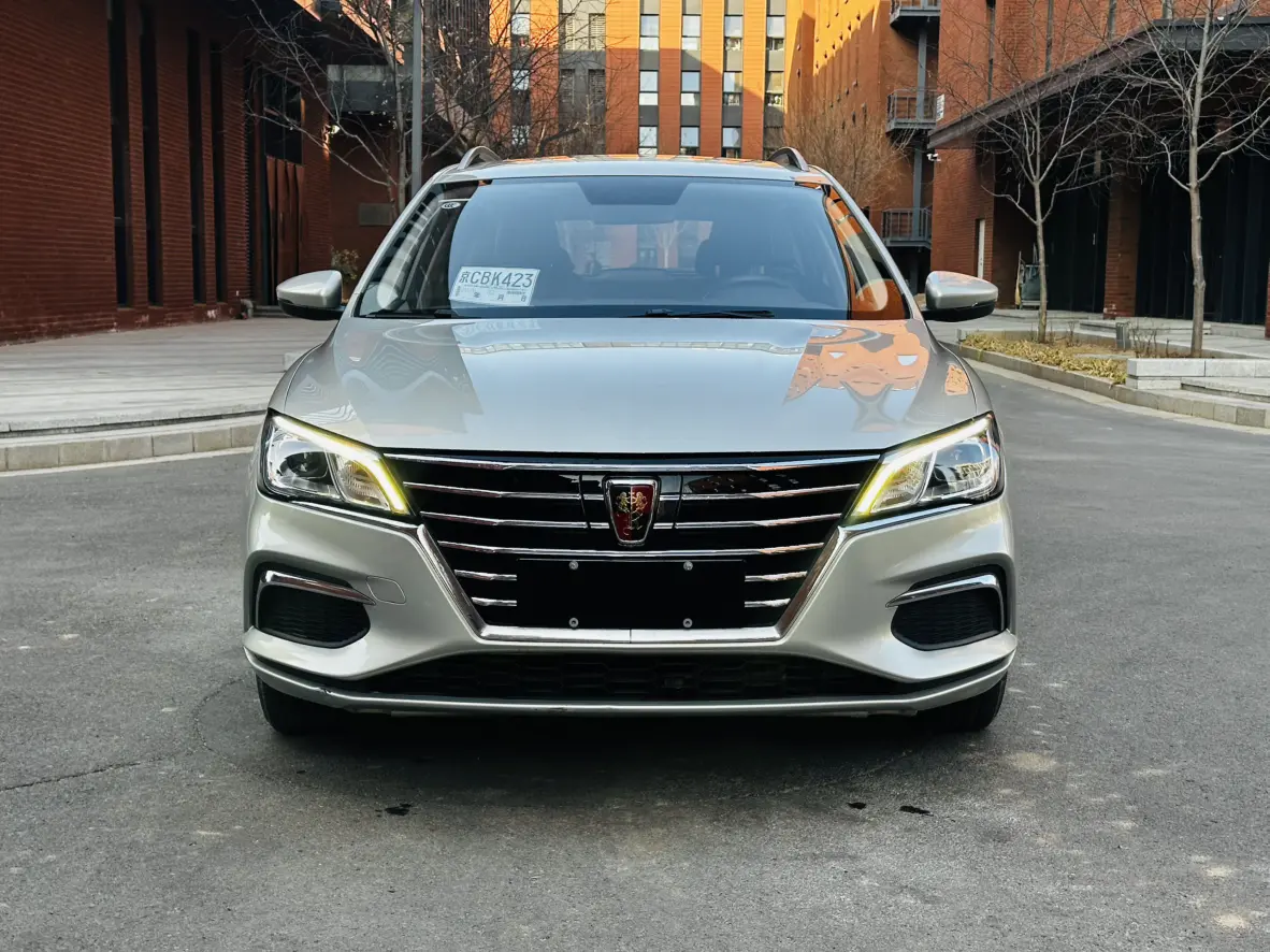 Roewe Ei5  из Китая