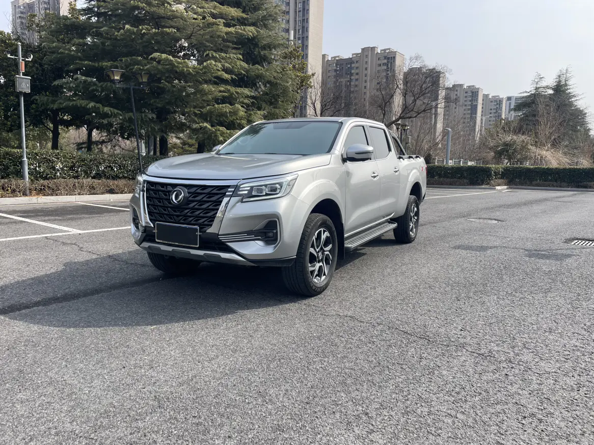 Dongfeng Ruiqi 7  из Китая