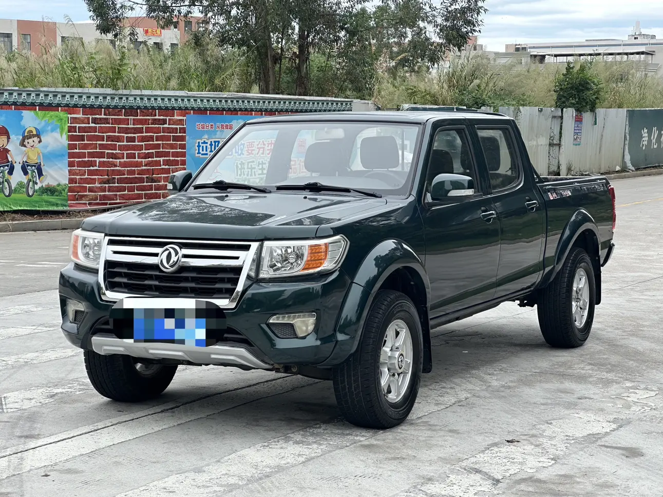Dongfeng Ruiqi  из Китая
