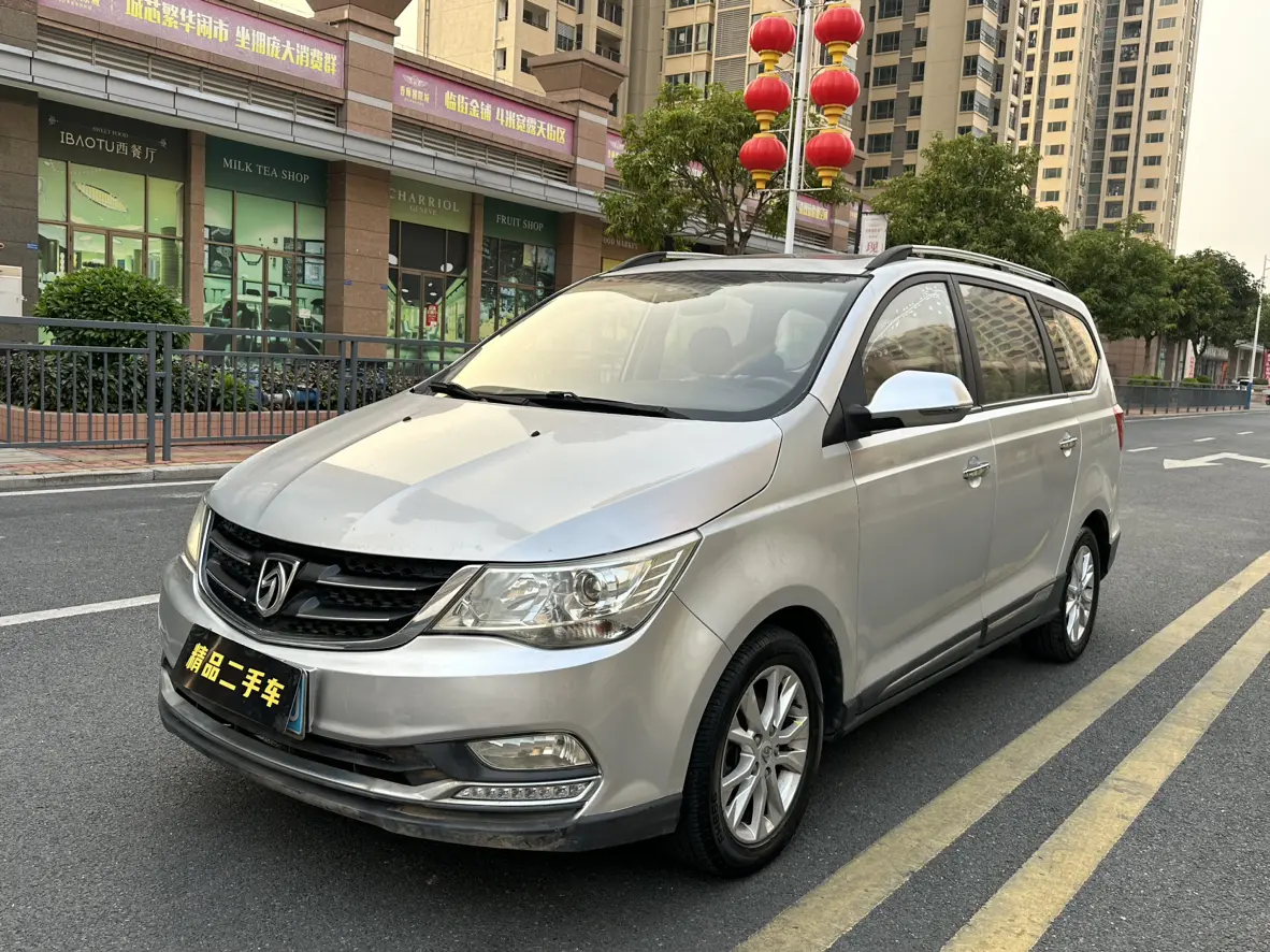 Baojun 730  из Китая