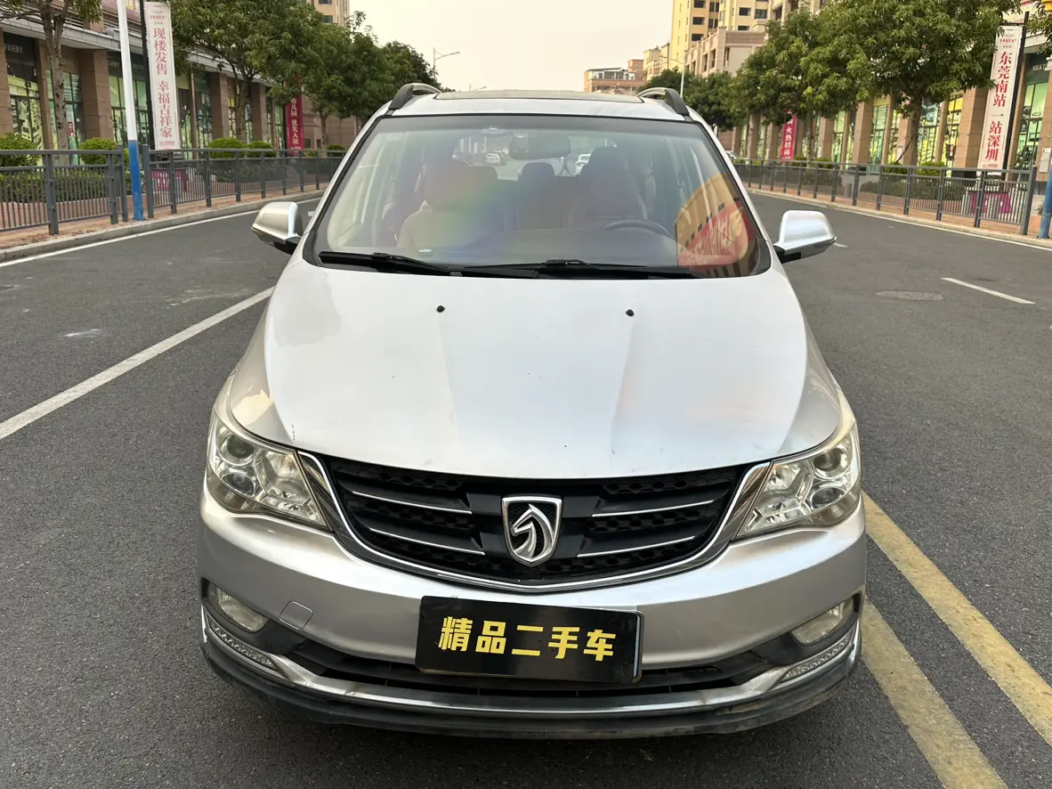 Baojun 730  из Китая