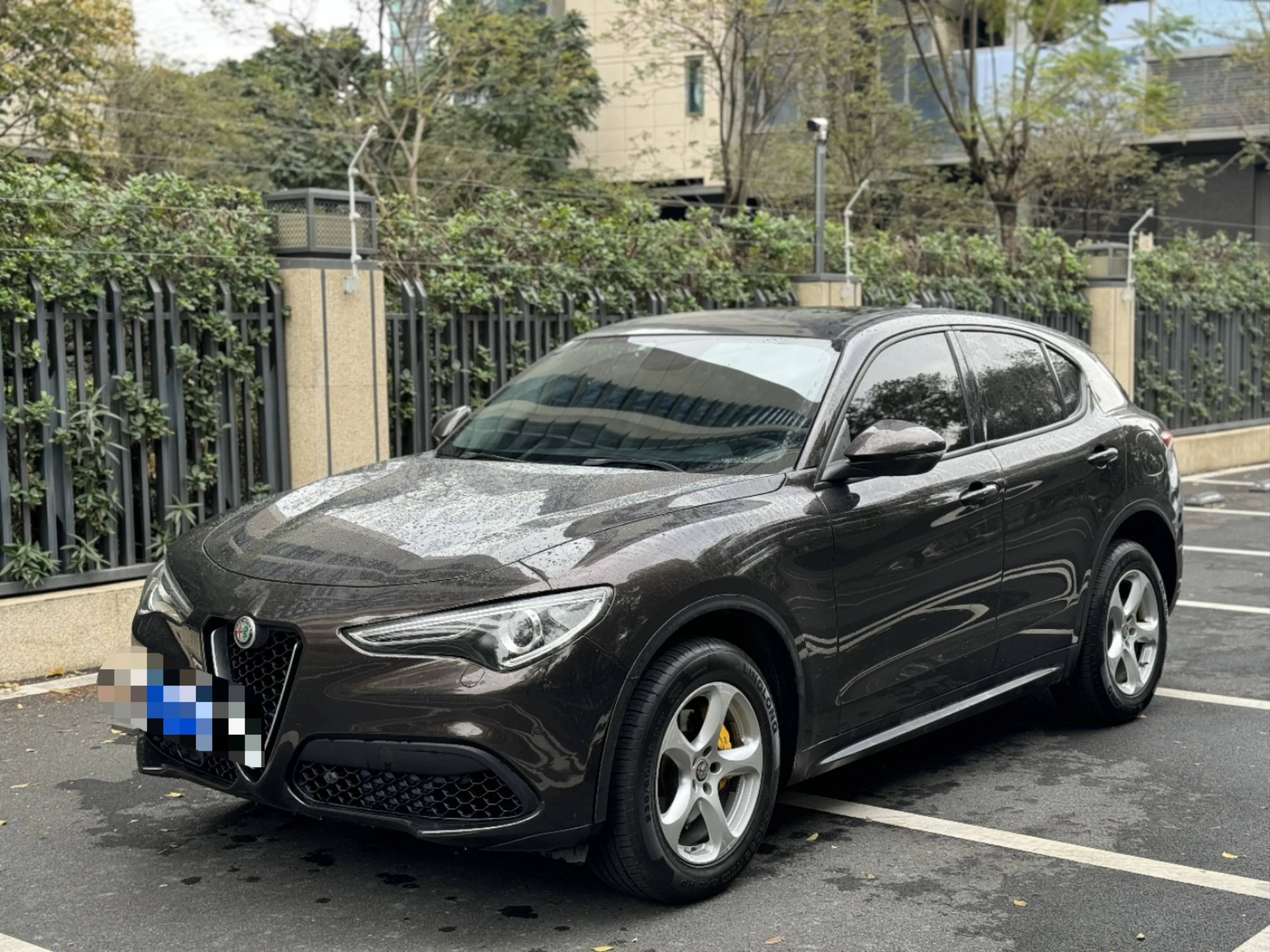 Alfa romeo Stelvio  из Китая
