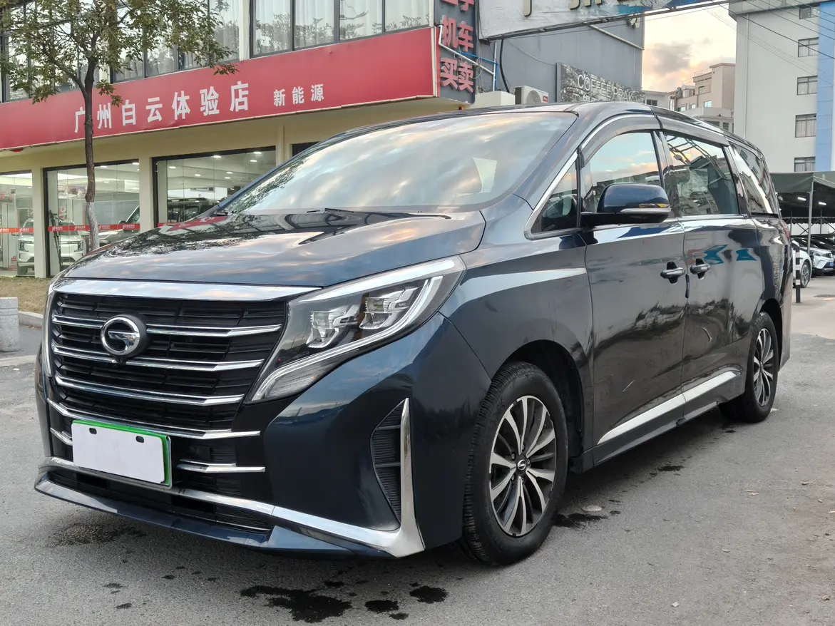 GAC Trumpchi M8  из Китая