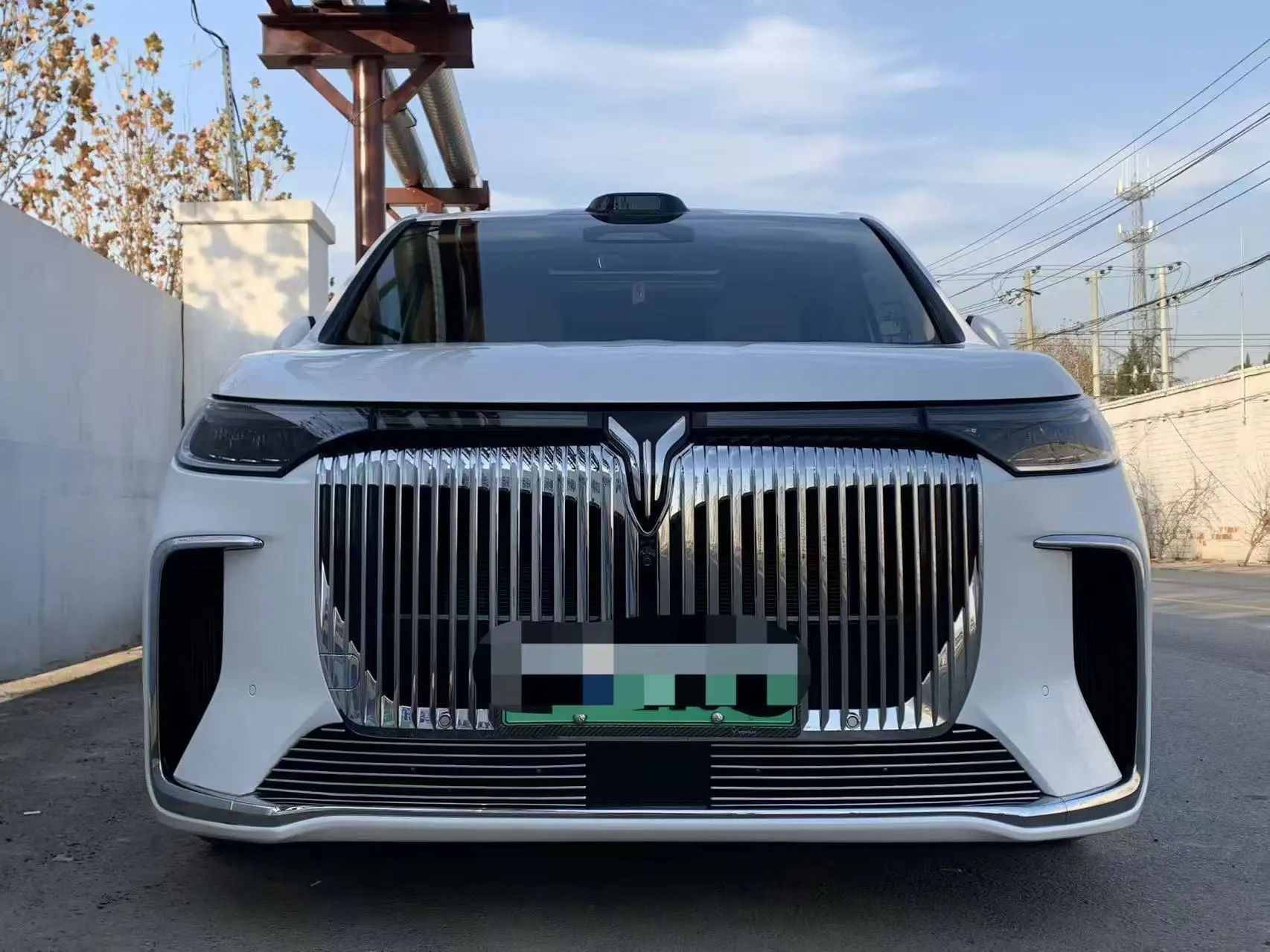 Voyah Lantu Dreamer PHEV  из Китая