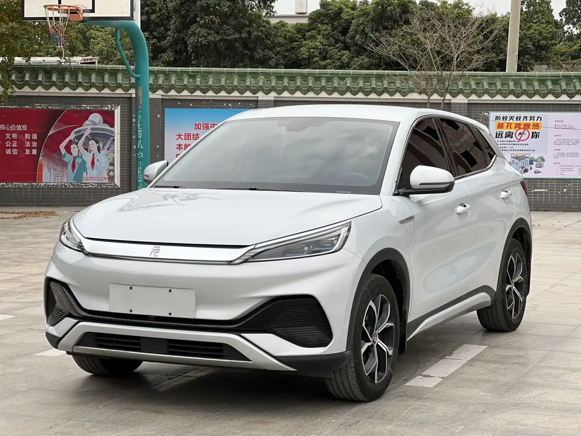 BYD Yuan PLUS  из Китая