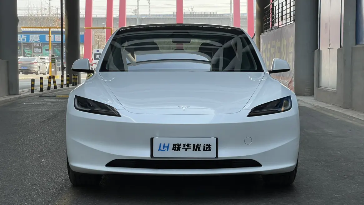 Tesla Model 3  из Китая
