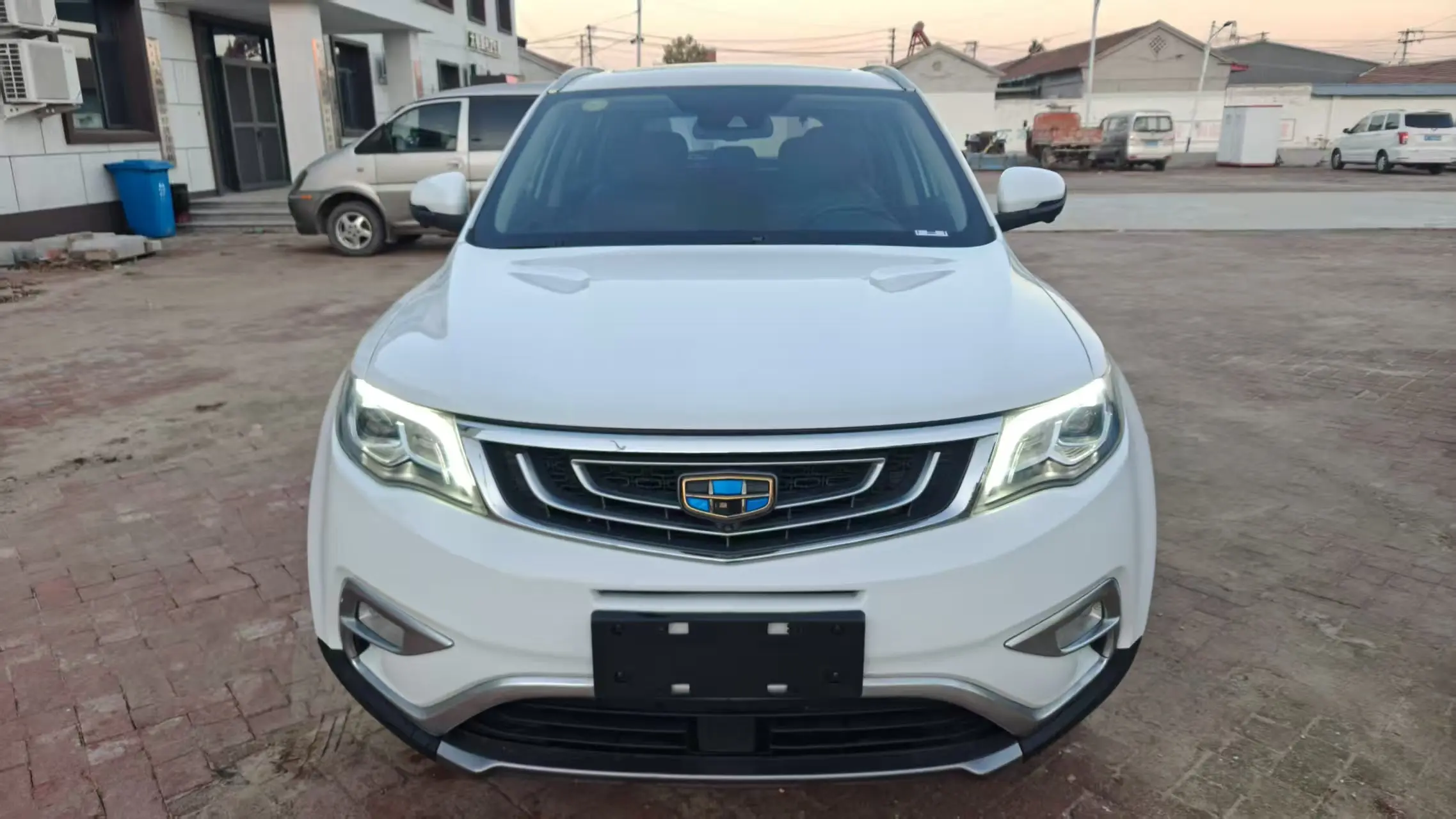 Geely Atlas (Boyue)  из Китая