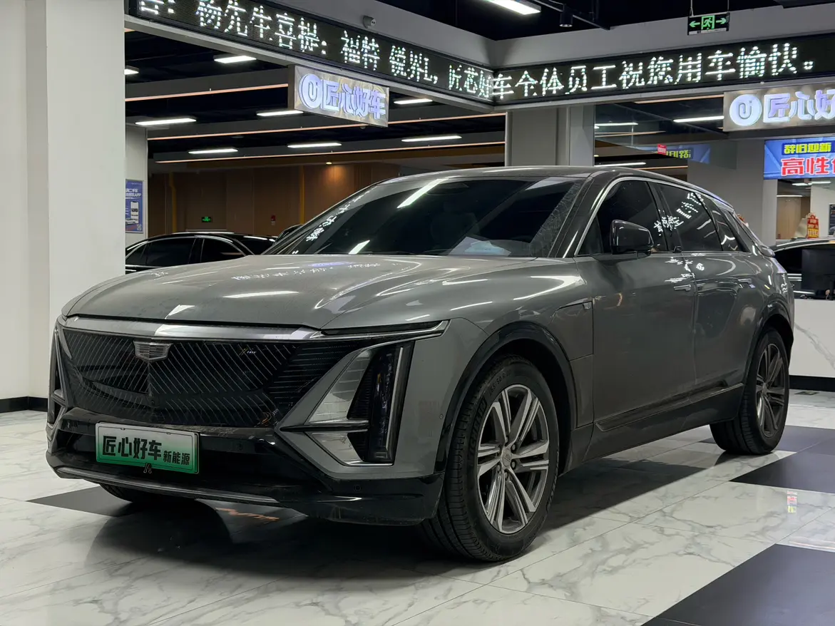 Cadillac IQ Ruige  из Китая