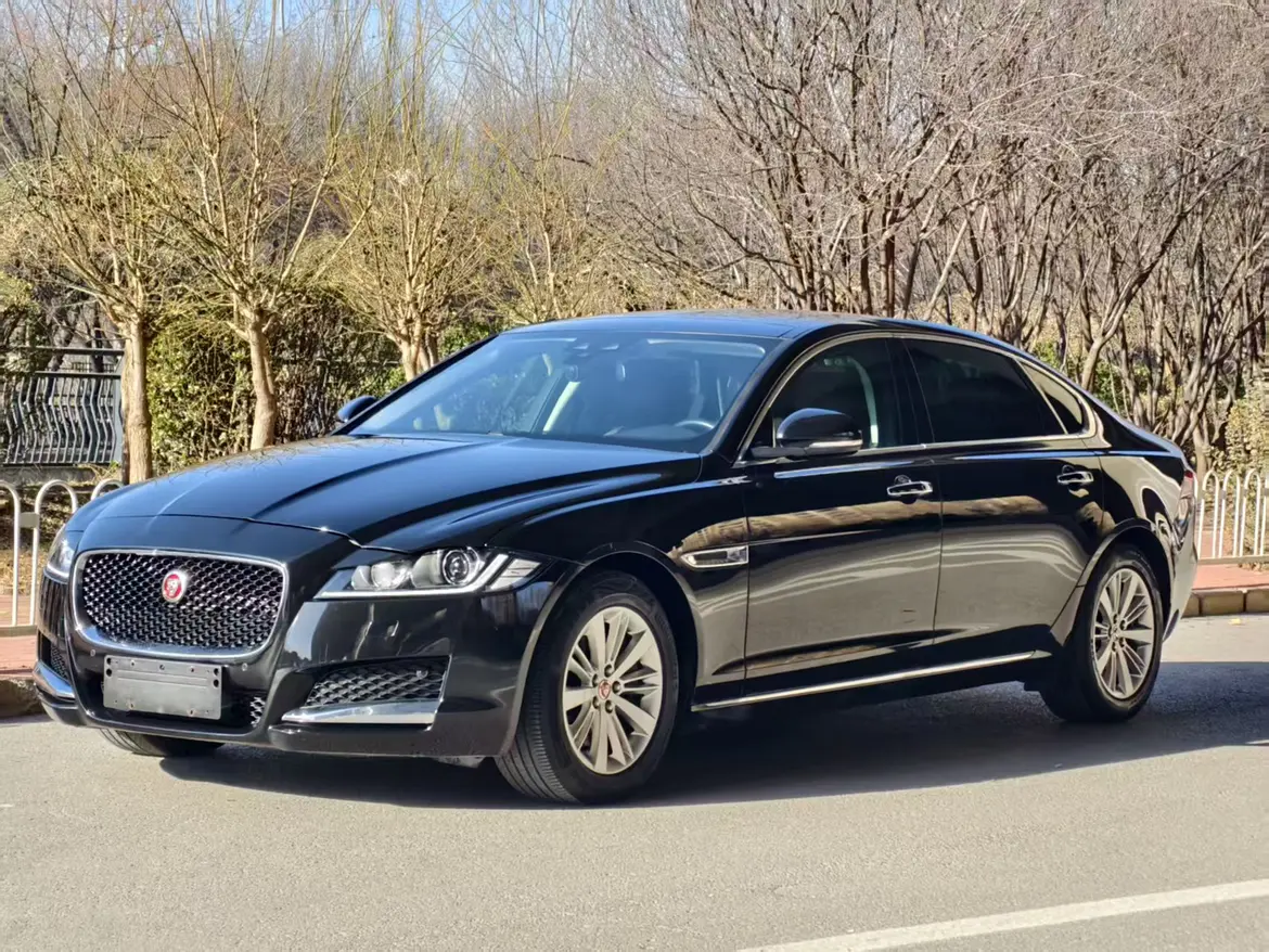 Jaguar XFL  из Китая