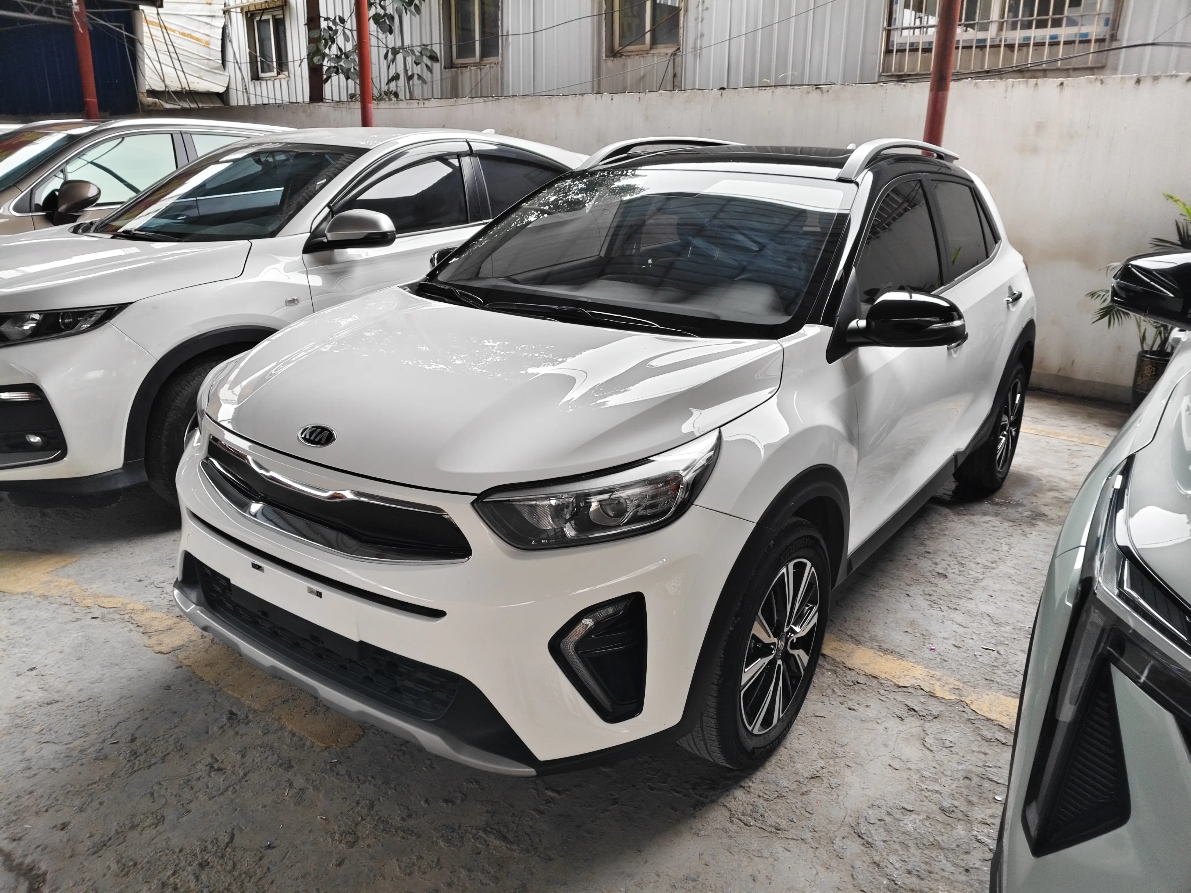 Kia KX1 (Yipao)  из Китая