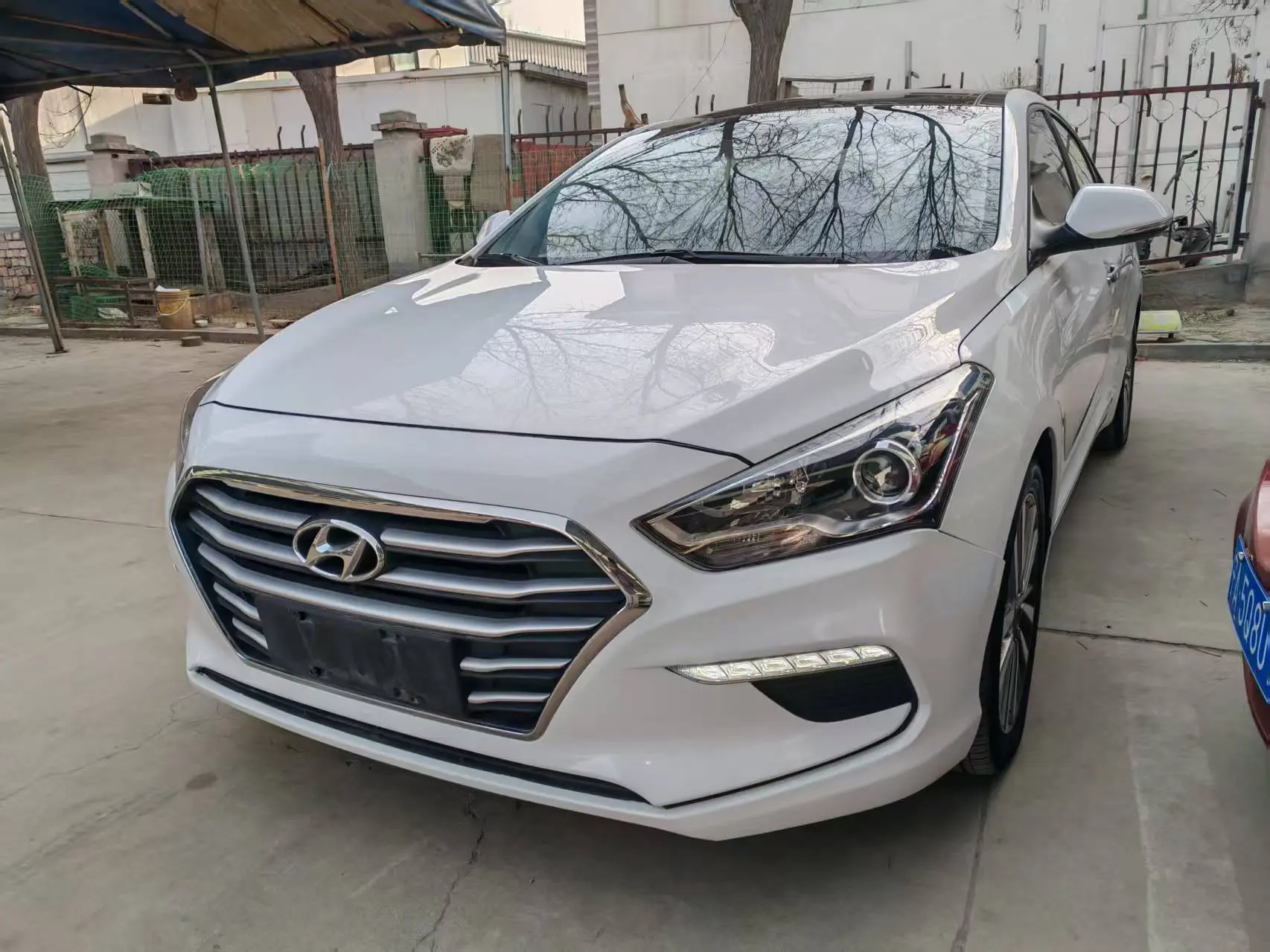 Hyundai Famous pictures  из Китая