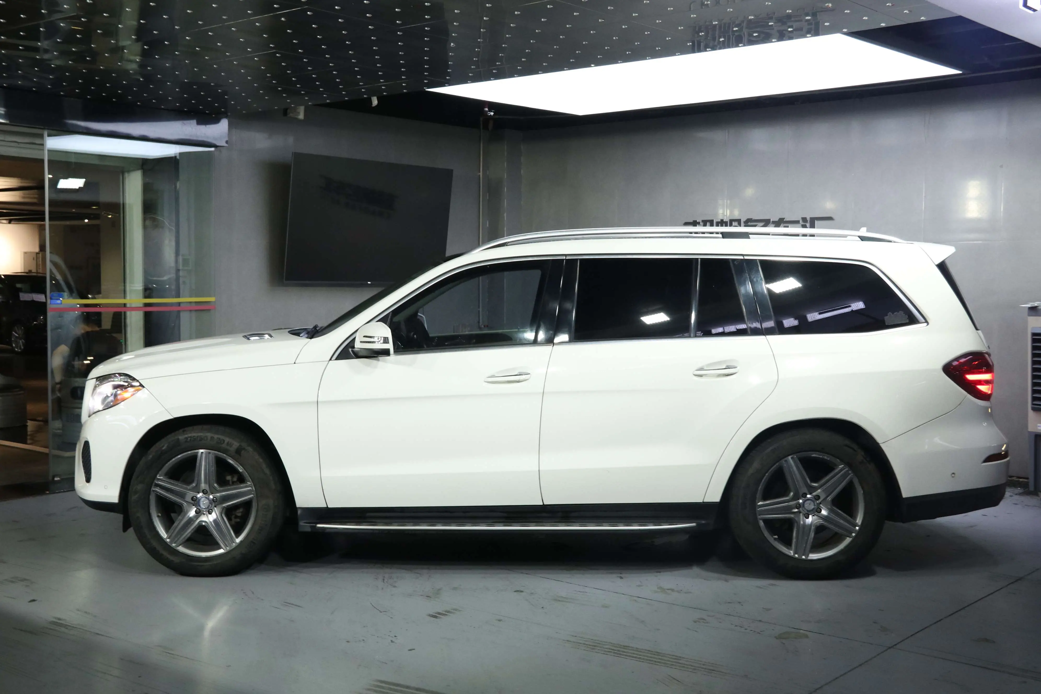 Mercedes-Benz Mercedes Benz GLS