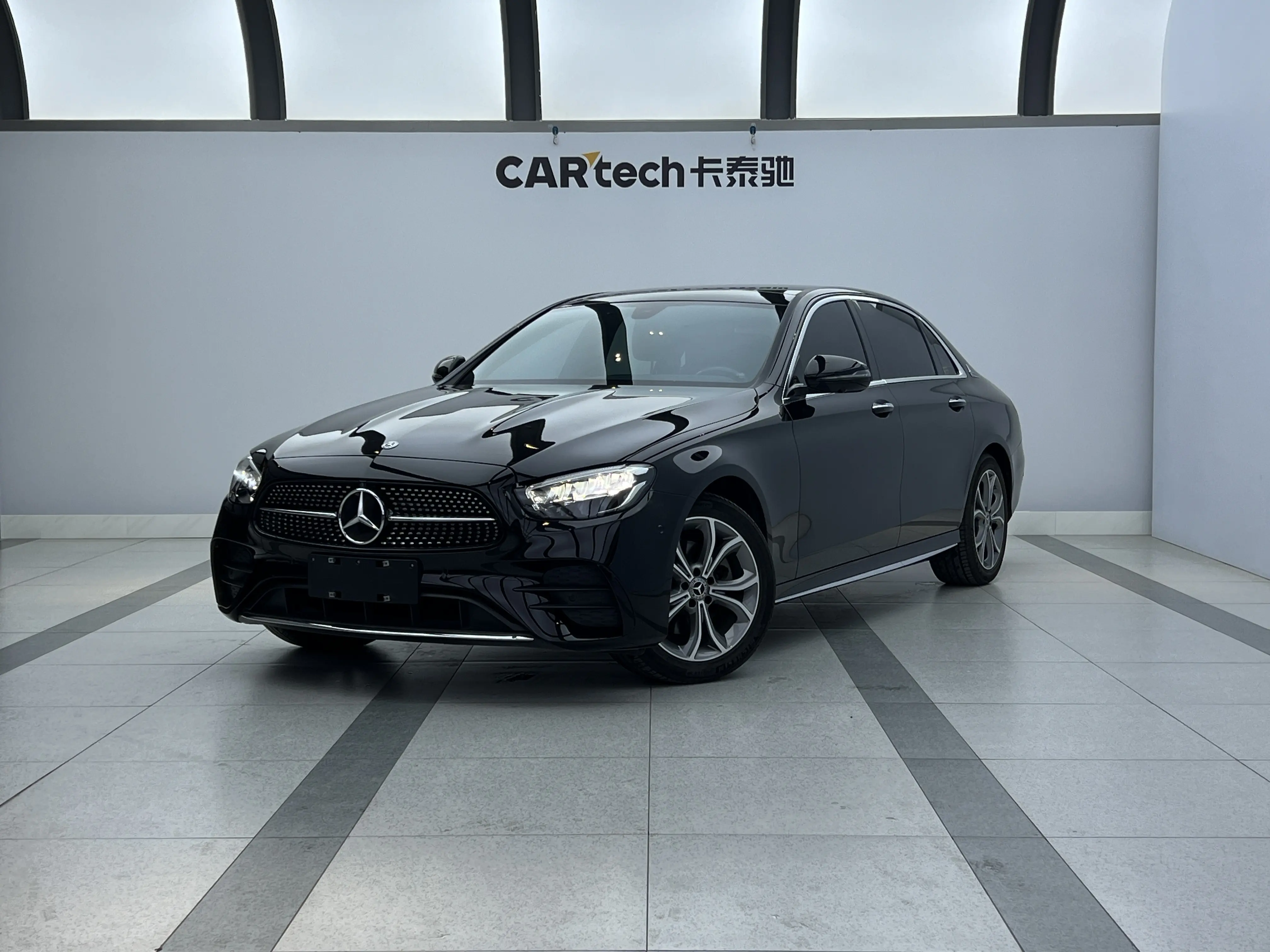 Mercedes-Benz E-Class  из Китая