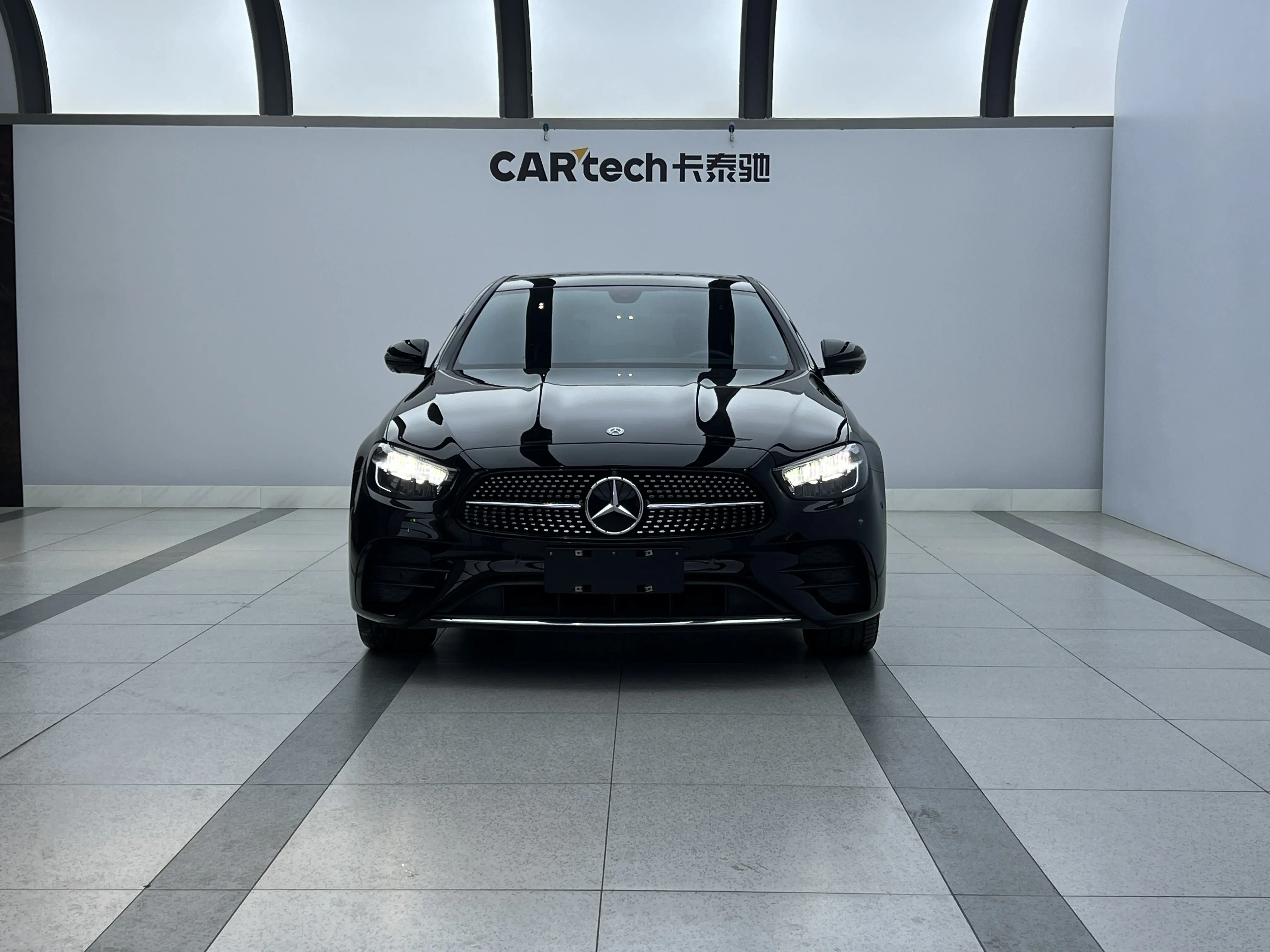 Mercedes-Benz E-Class  из Китая