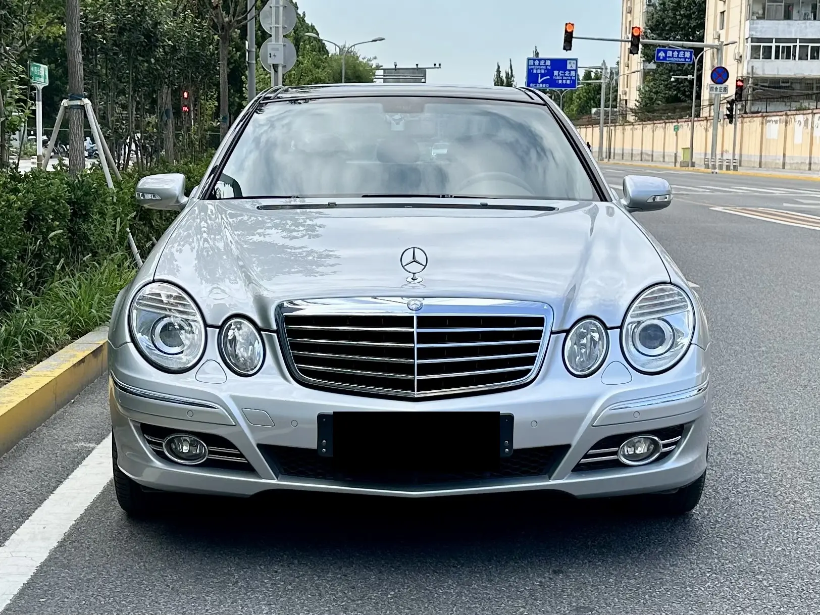 Mercedes-Benz E-Class  из Китая