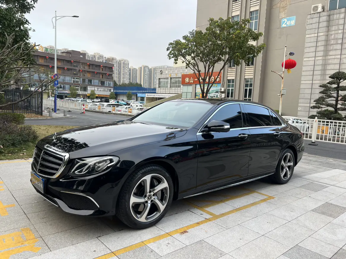Mercedes-Benz E-Class  из Китая