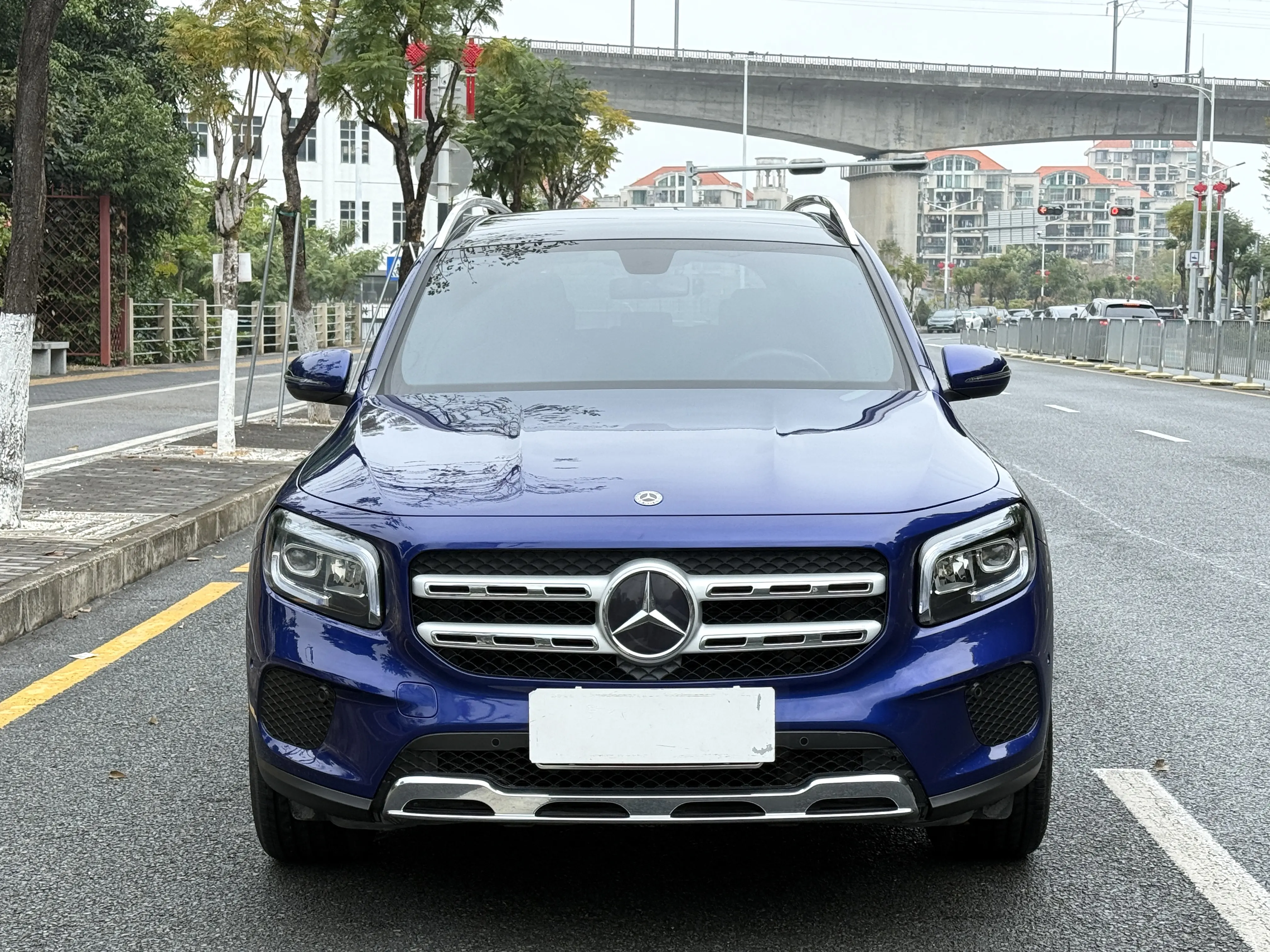 Mercedes-Benz GLB  из Китая